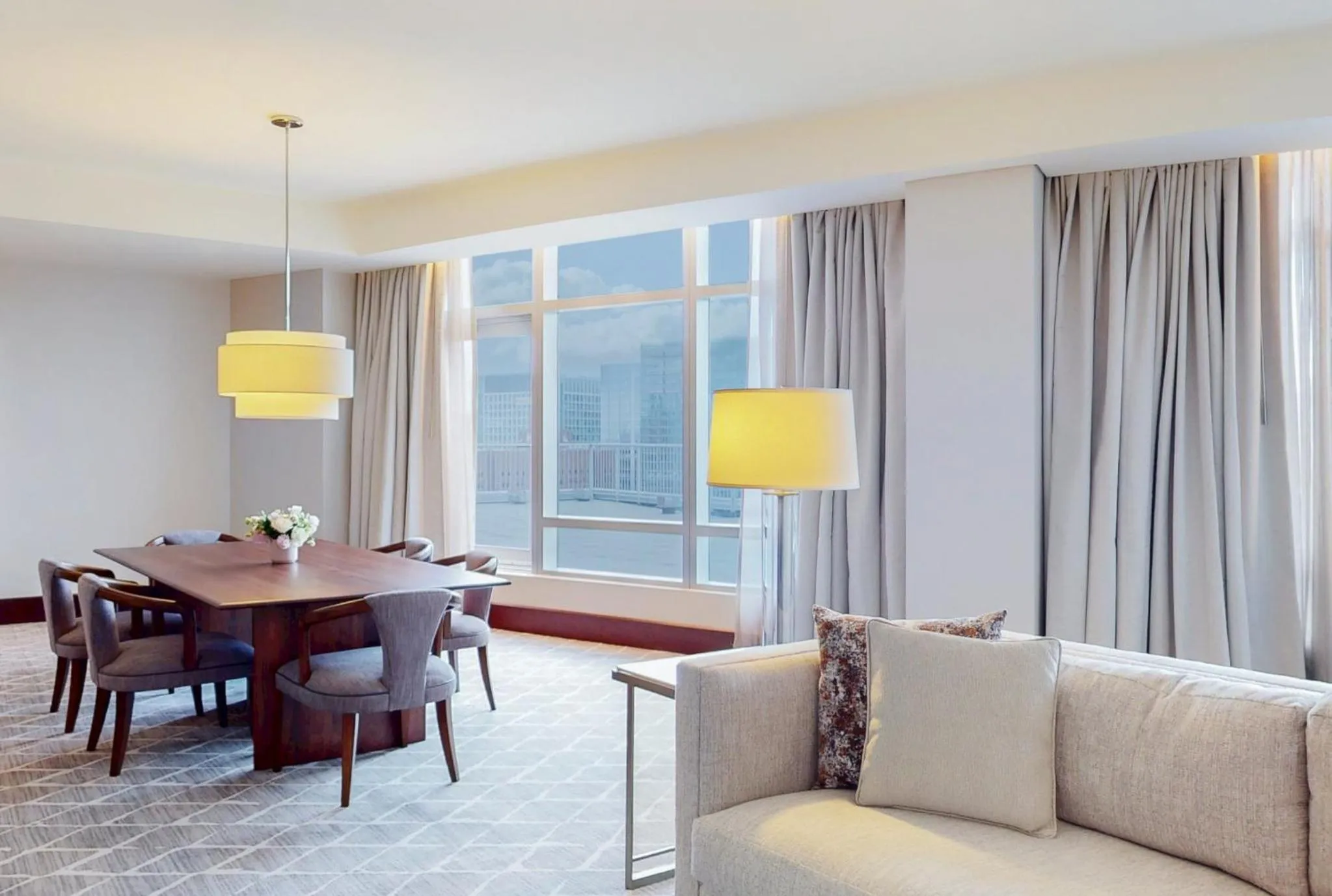 Photo of the whole room in InterContinental Boston by IHG