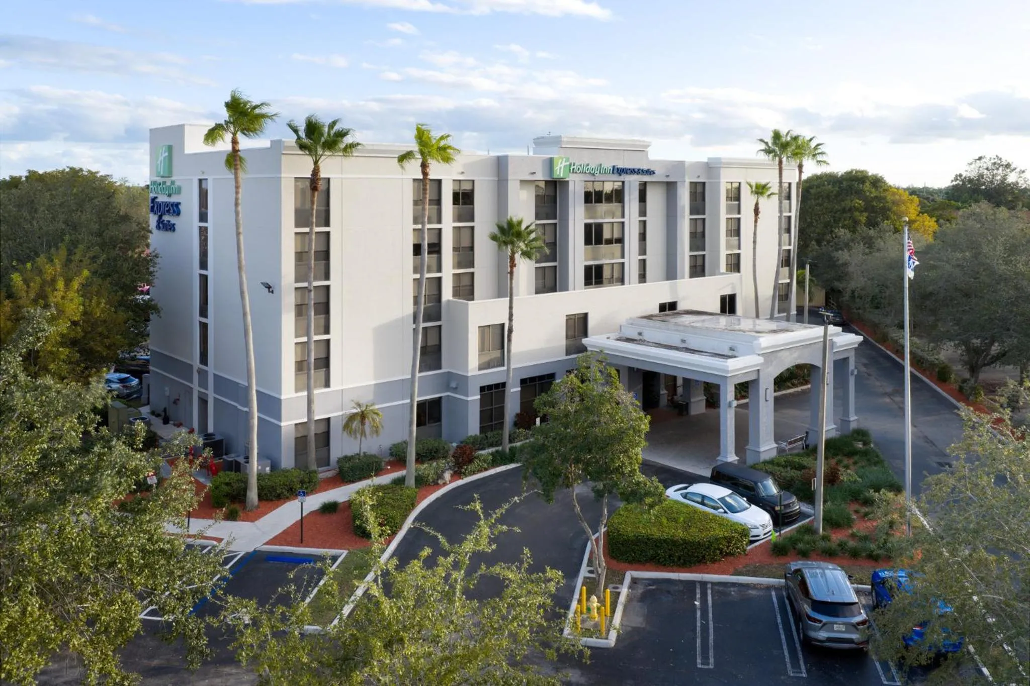 Property building in Holiday Inn Express Hotel & Suites Kendall East-Miami by IHG