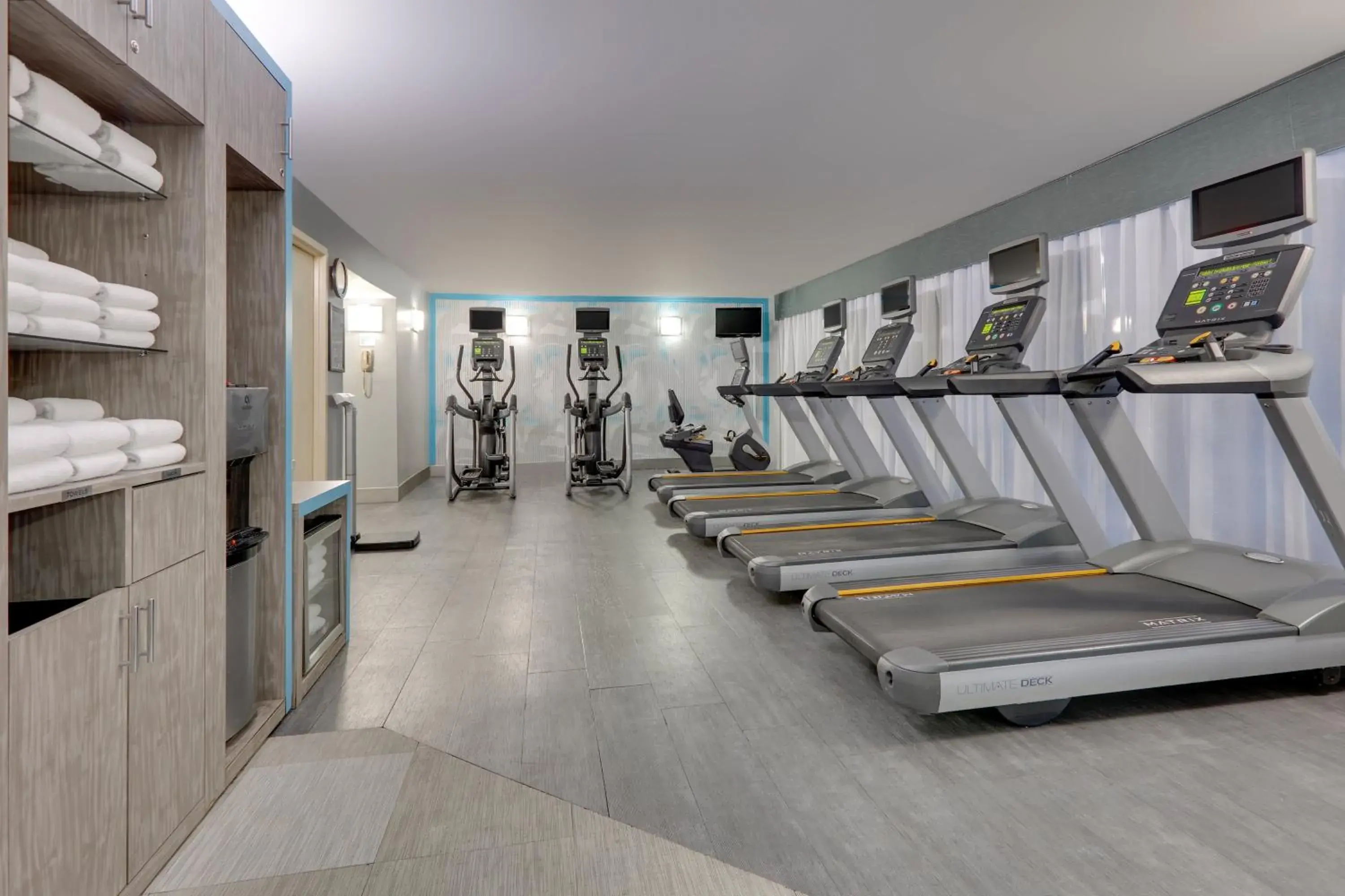 Fitness centre/facilities in Crowne Plaza Dallas Downtown by IHG Fitness centre/facilities in Crowne Plaza Dallas Downtown by IHG