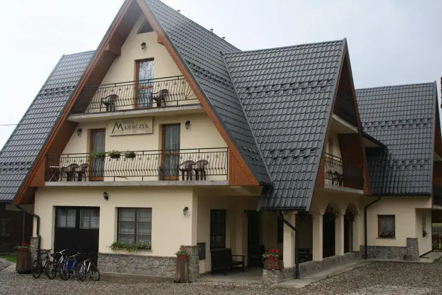 Willa Majerczyk Willa Majerczyk