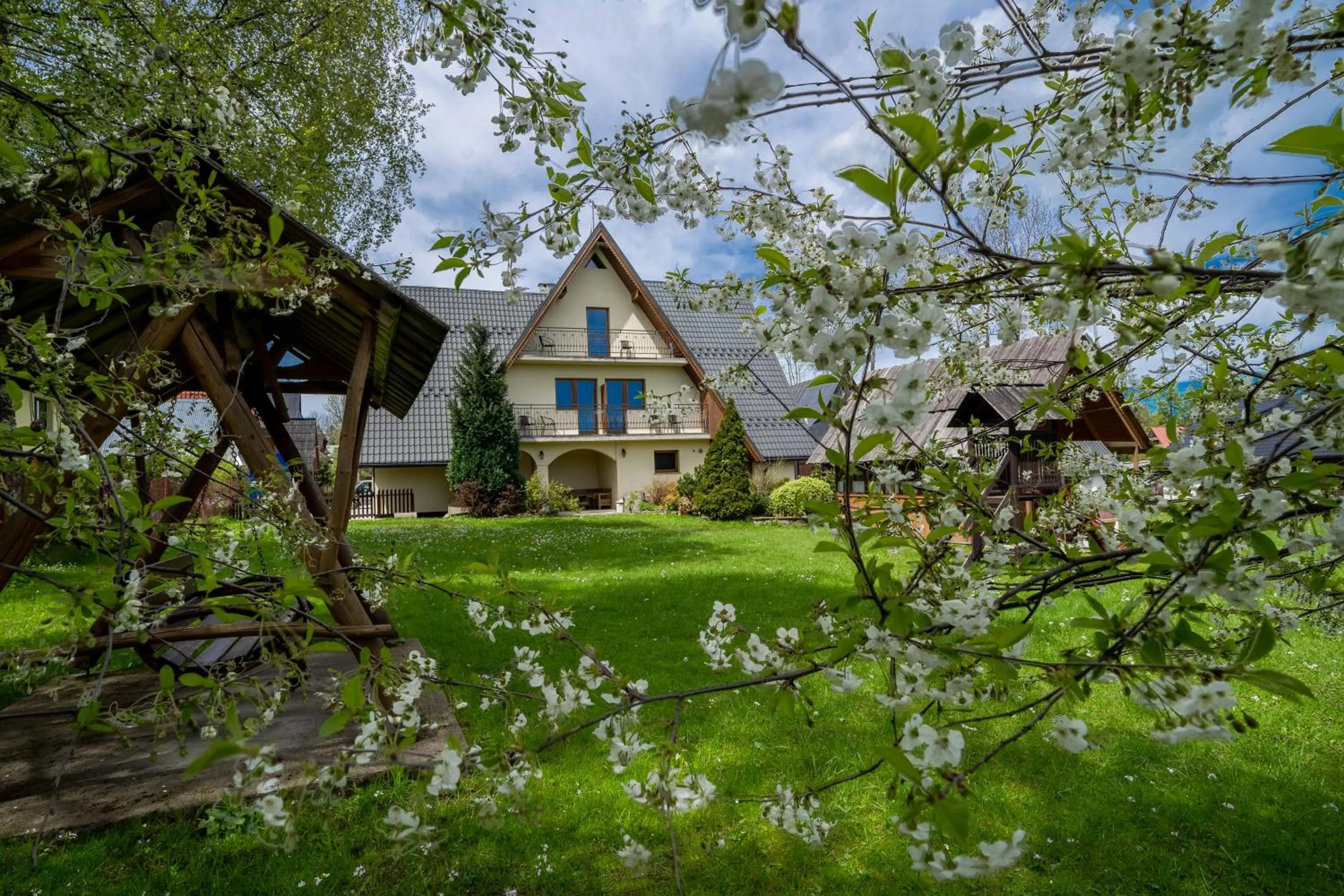 Property building in Willa Majerczyk