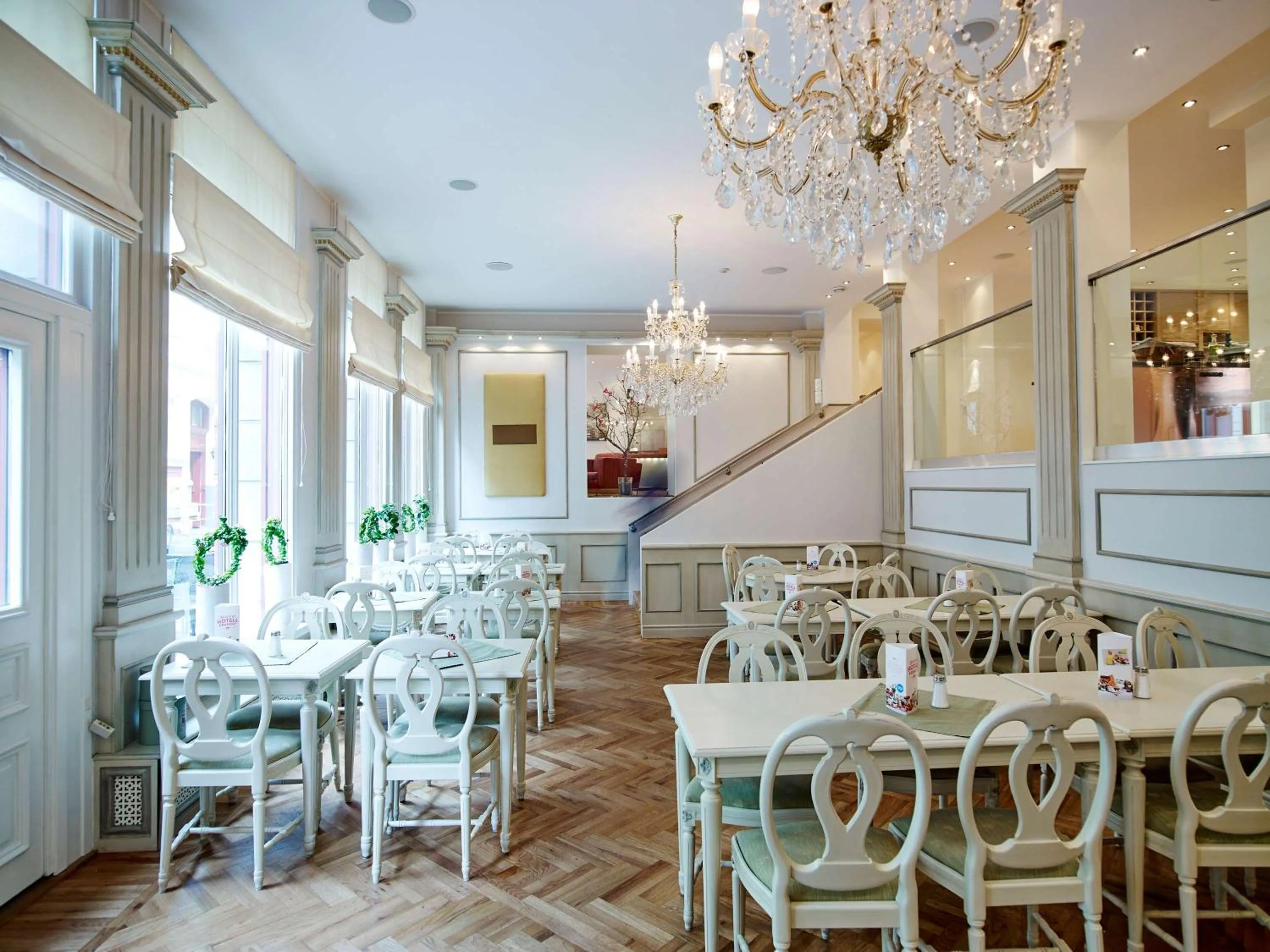 Restaurant/places to eat in Hotell Stadsparken