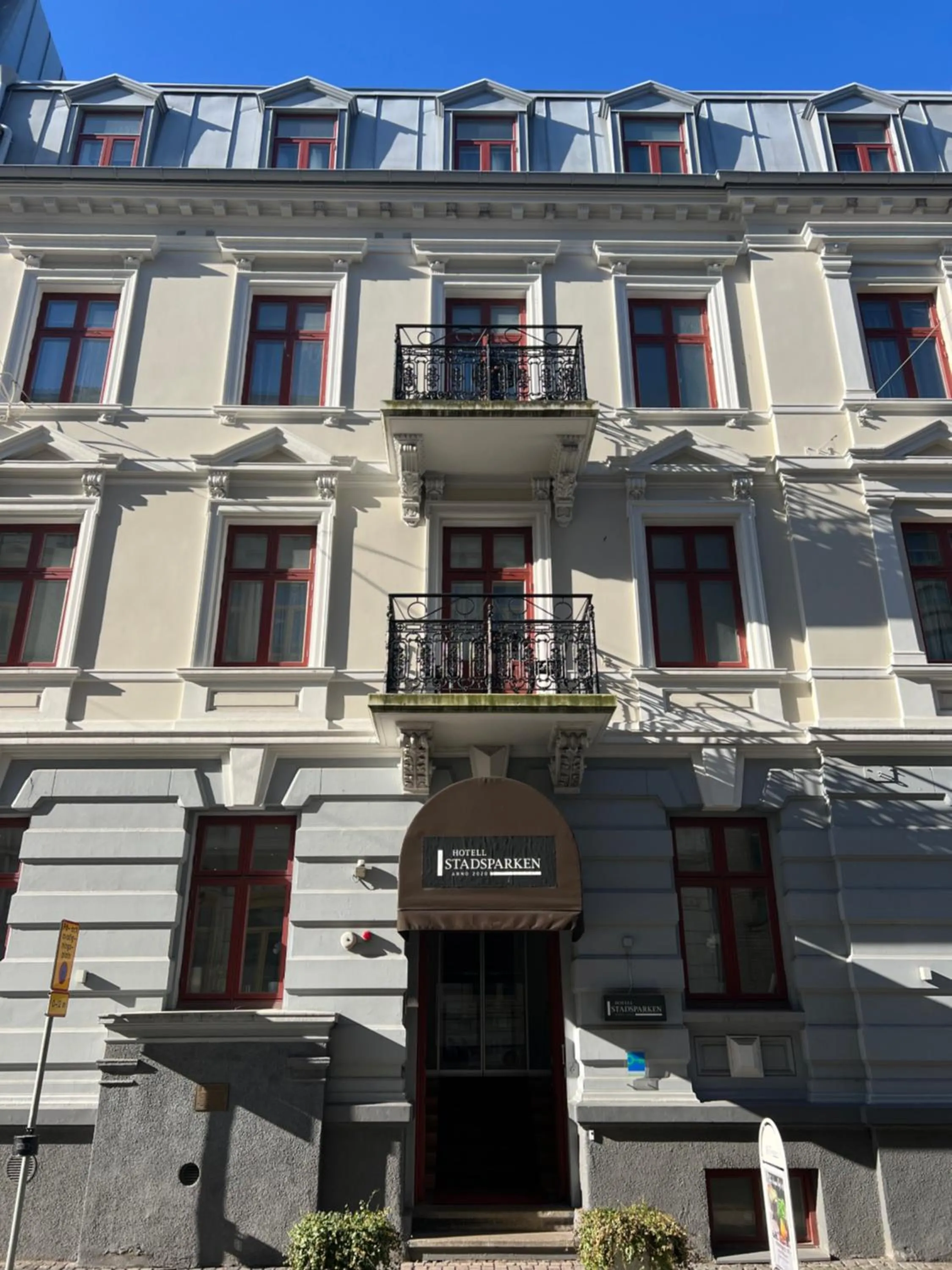 Property building in Hotell Stadsparken