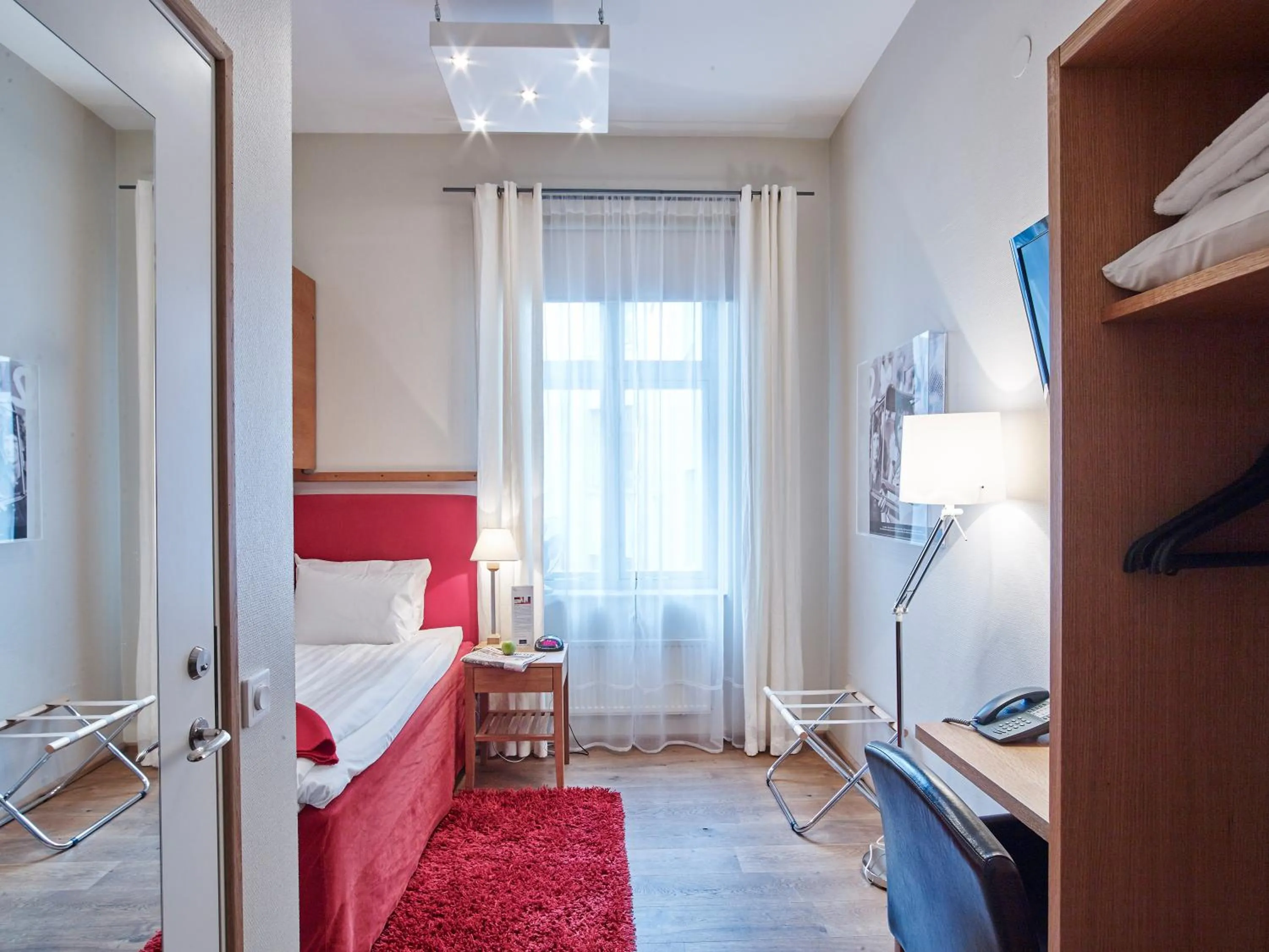 Photo of the whole room, Bed in Hotell Stadsparken