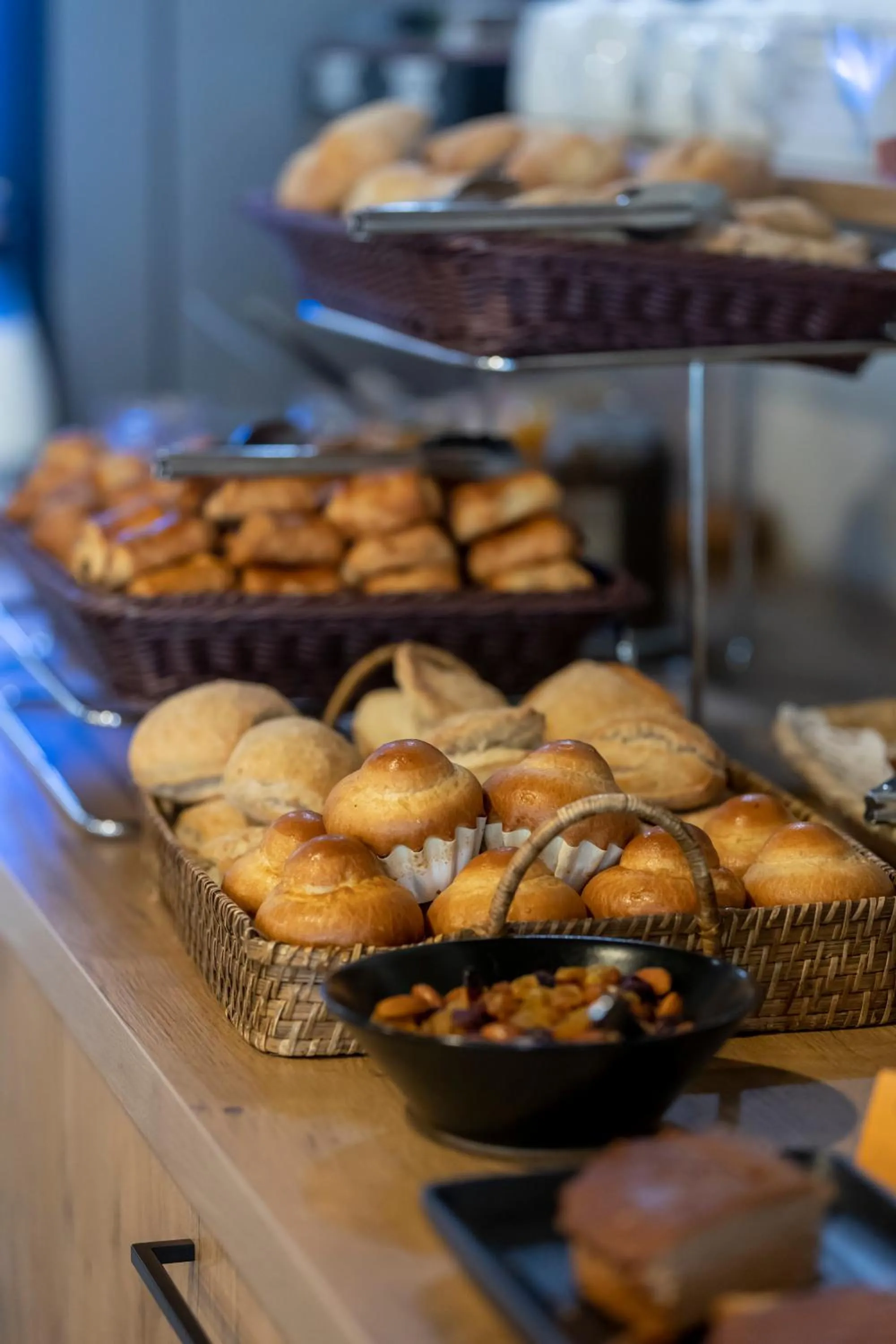 Buffet breakfast in Hôtel La Pinède