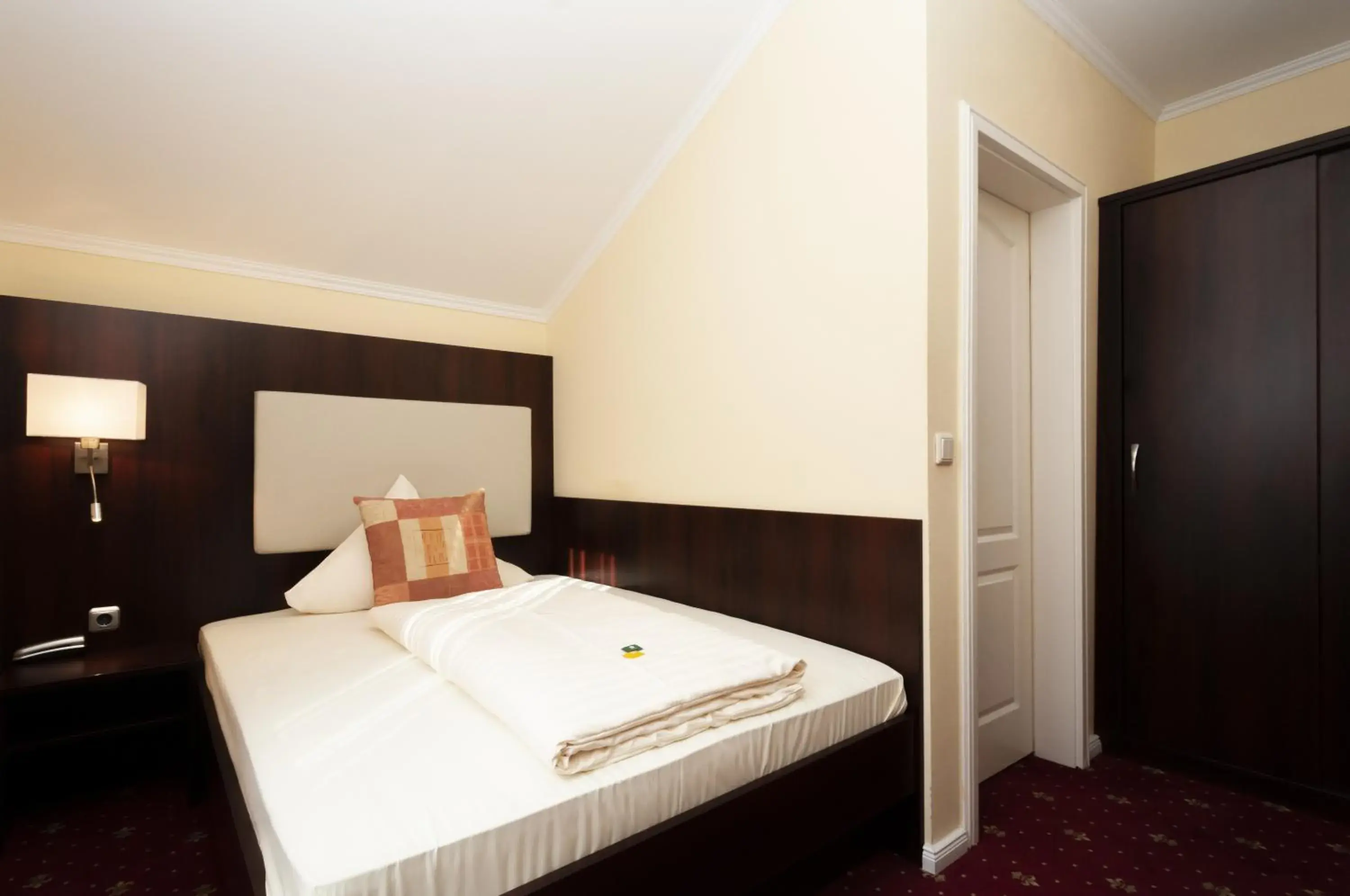 Standard Single Room in Hotel Grüne Tanne Standard Single Room in Hotel Grüne Tanne