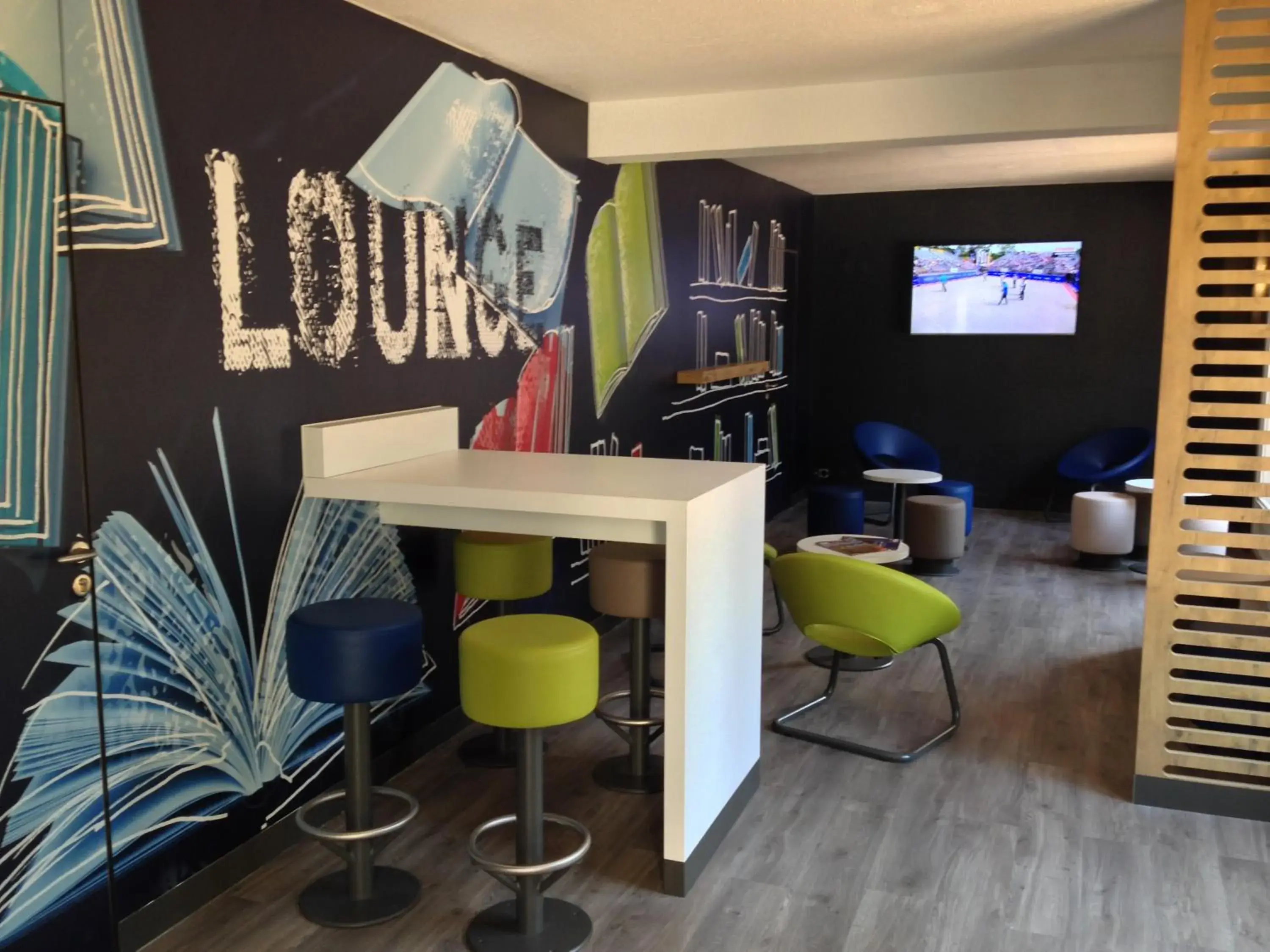 Lounge or bar in Ibis Budget Agen Lounge or bar in Ibis Budget Agen