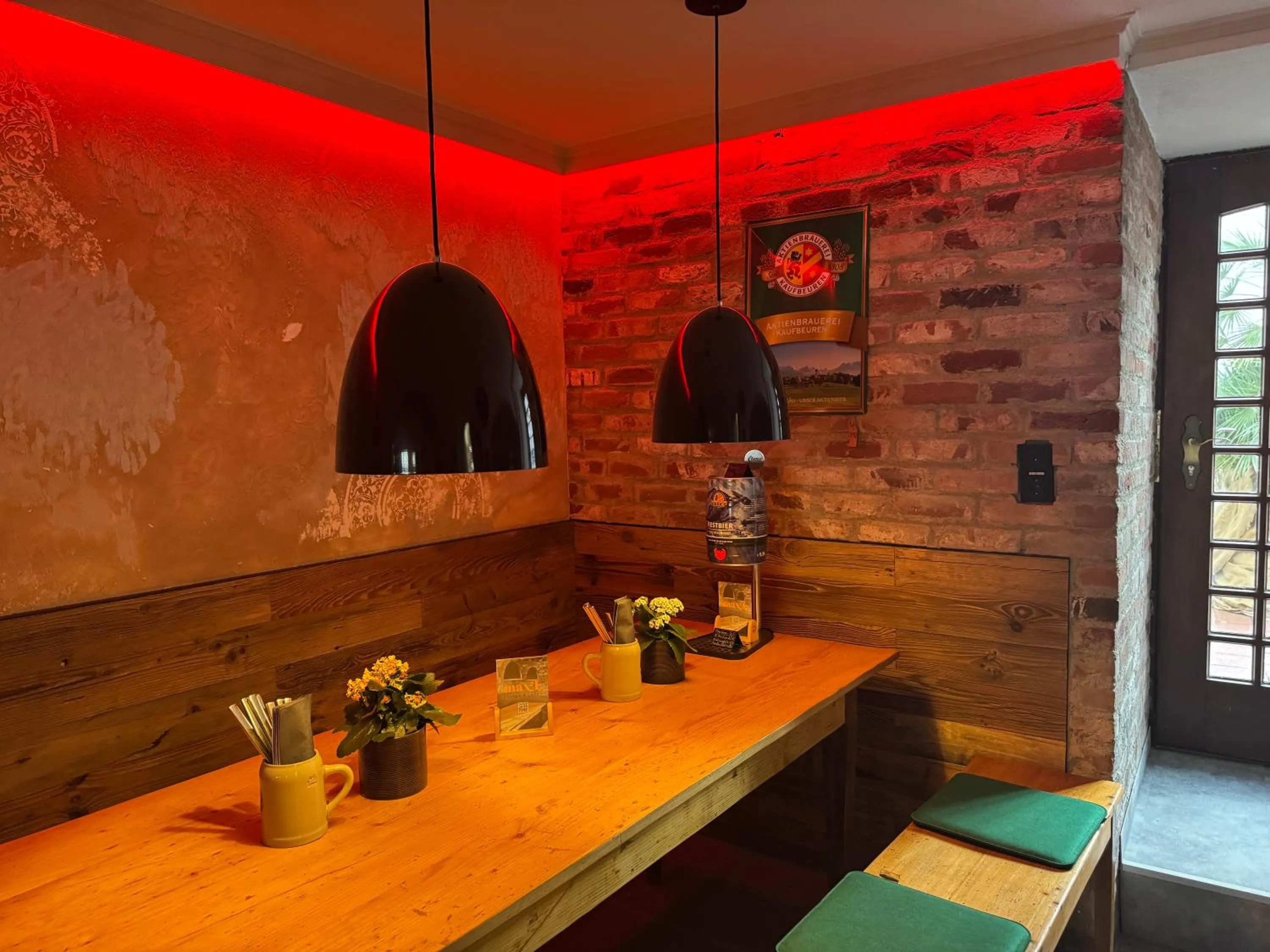 Restaurant/places to eat in Hotel Goldener Hirsch