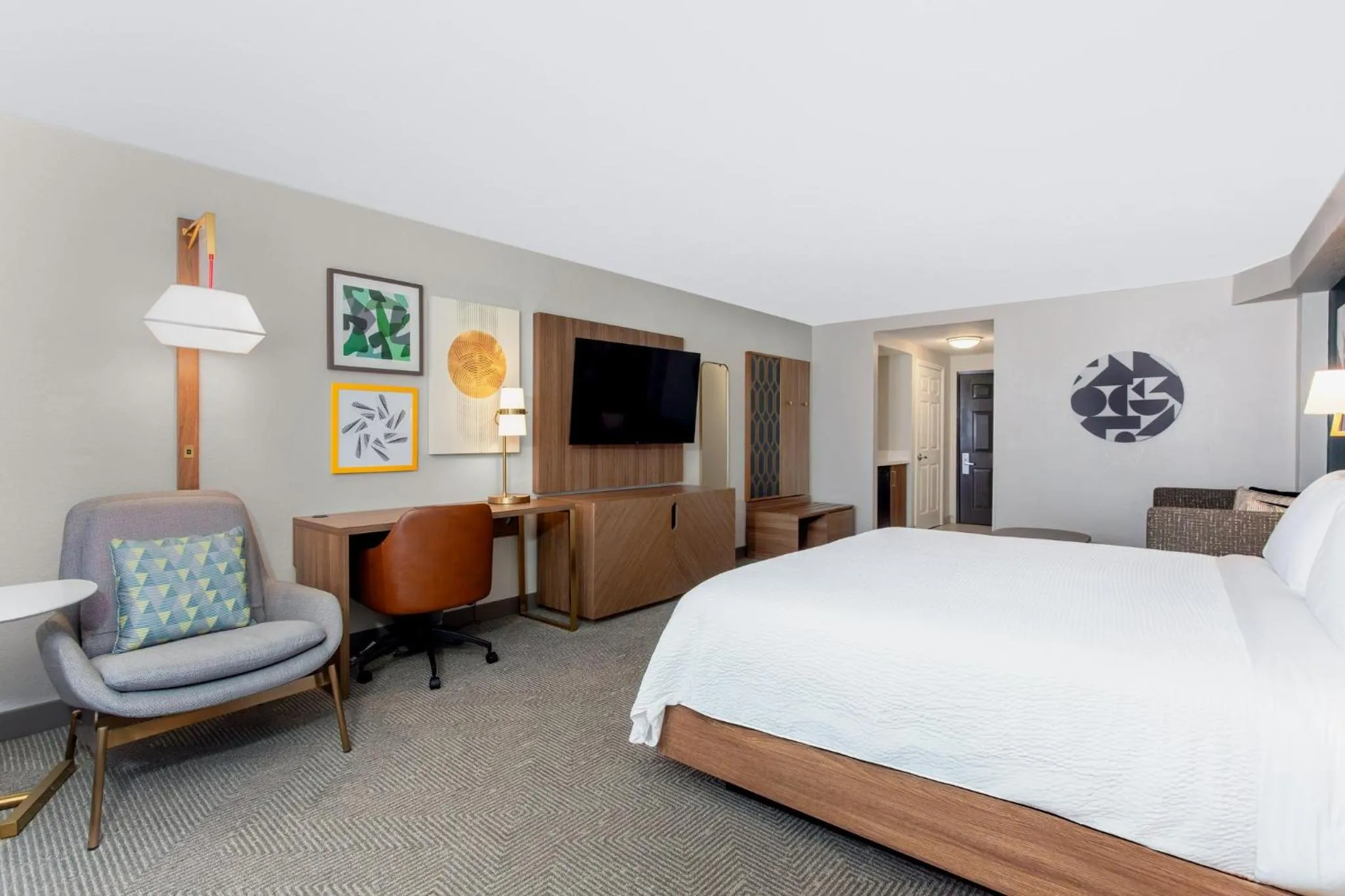 Photo of the whole room, Bed in Holiday Inn Hotel & Suites Daytona Beach On The Ocean by IHG