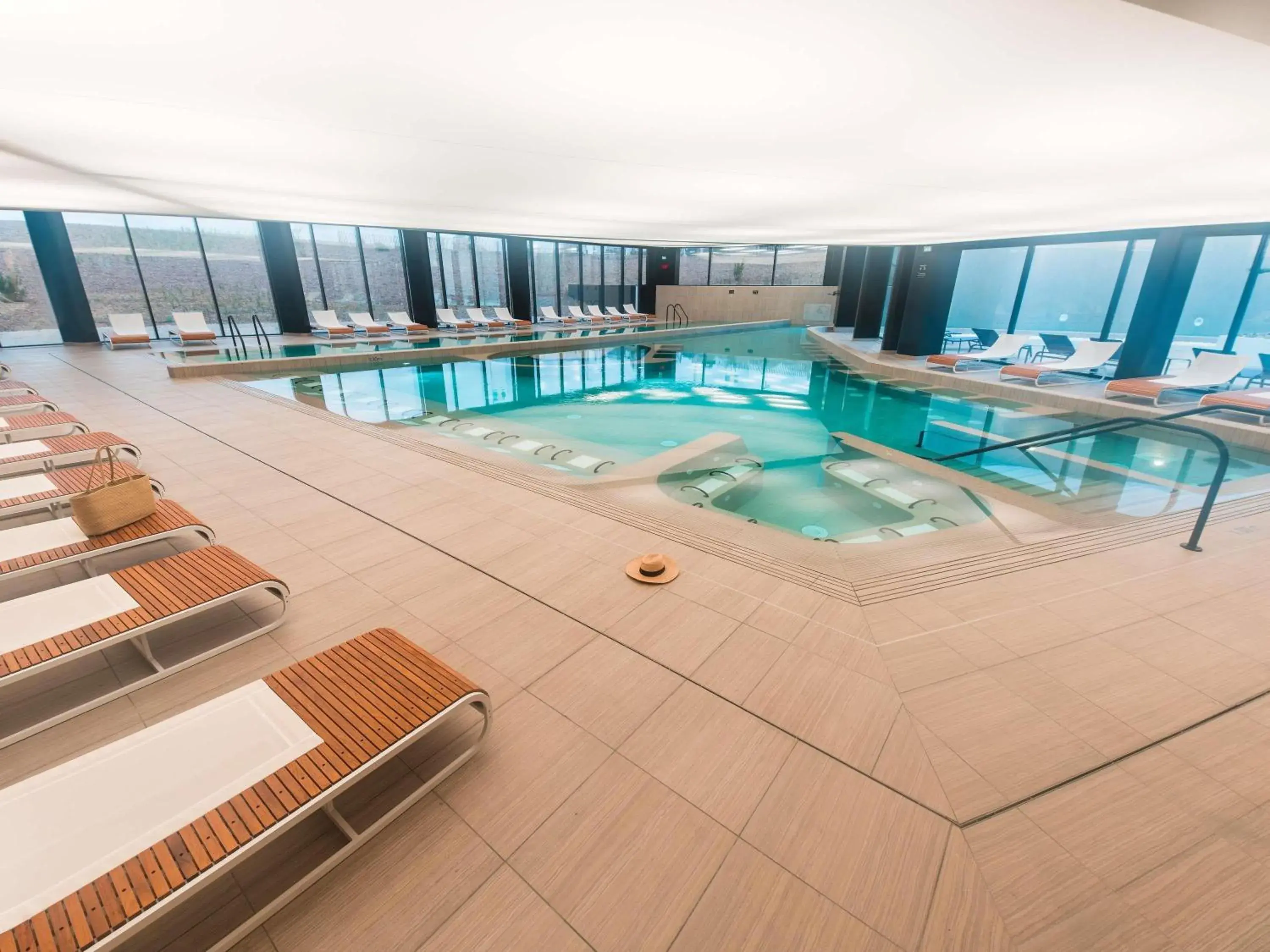 Spa and wellness centre/facilities in ibis styles La Rochelle Thalasso Chatelaillon Spa and wellness centre/facilities in ibis styles La Rochelle Thalasso Chatelaillon