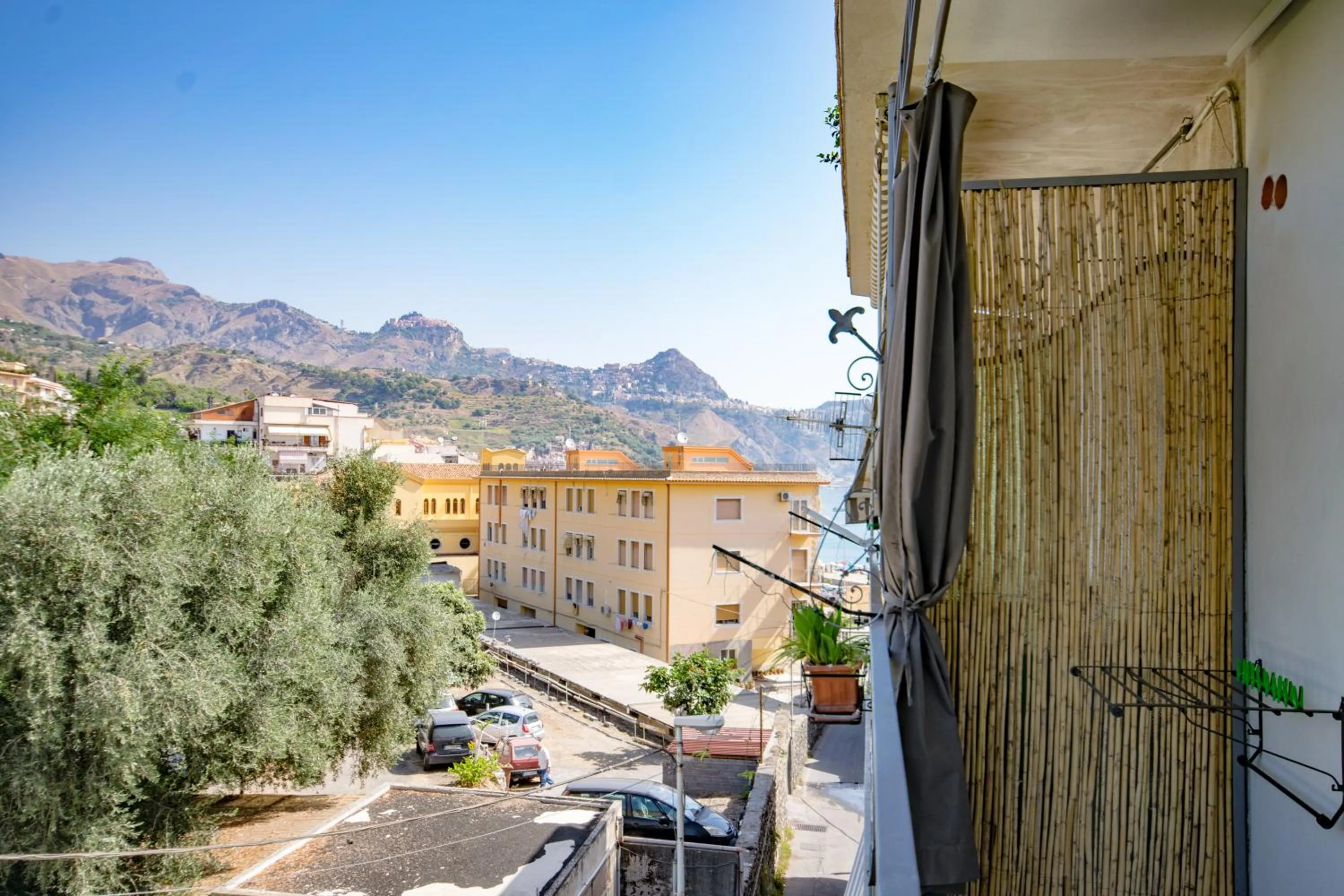 Property building in Il Muro Vecchio Design