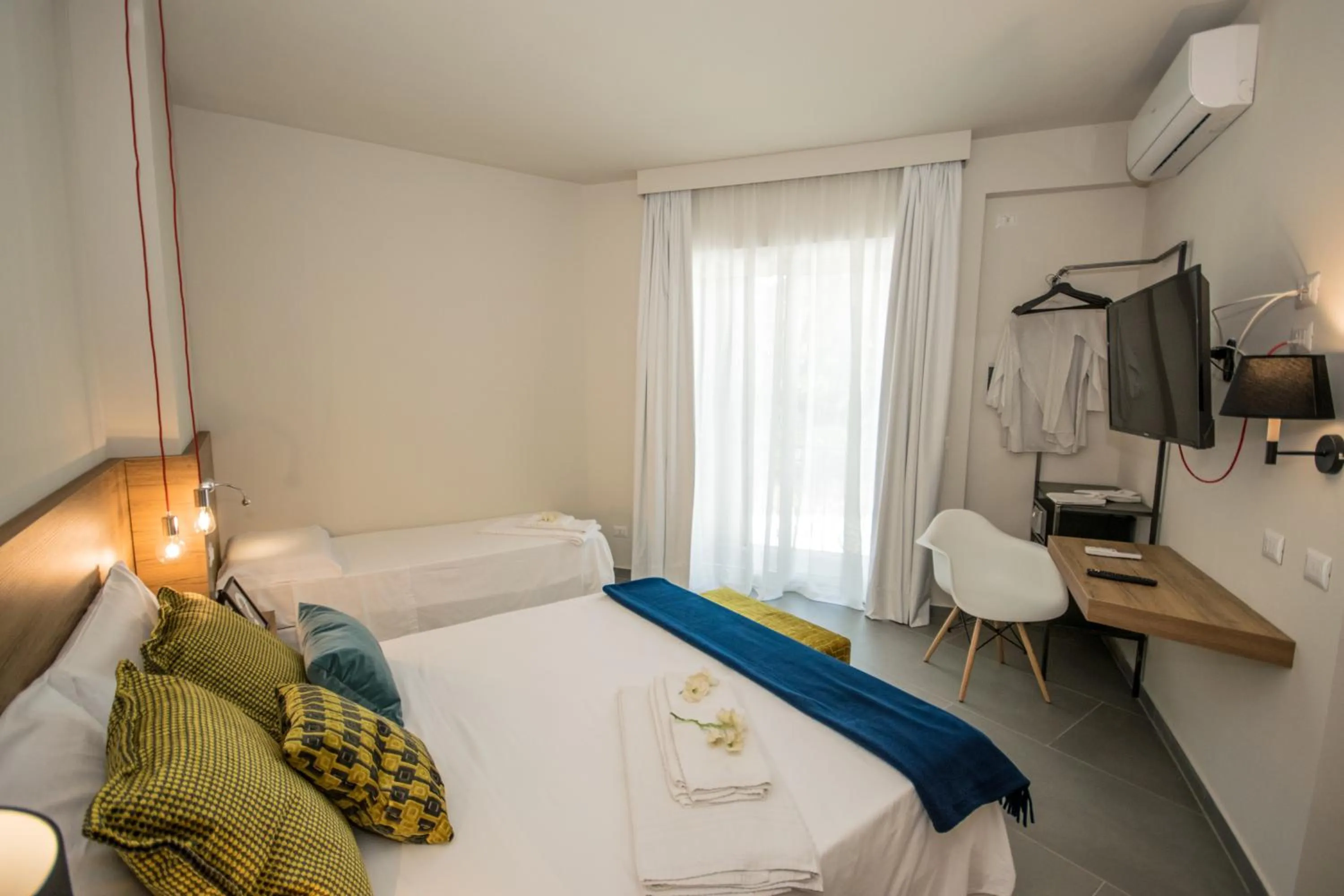 Photo of the whole room in Il Muro Vecchio Design