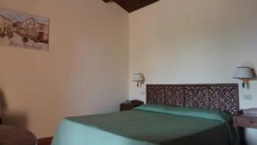 Bedroom, Bed in illicini stabilimento balneare e albergo