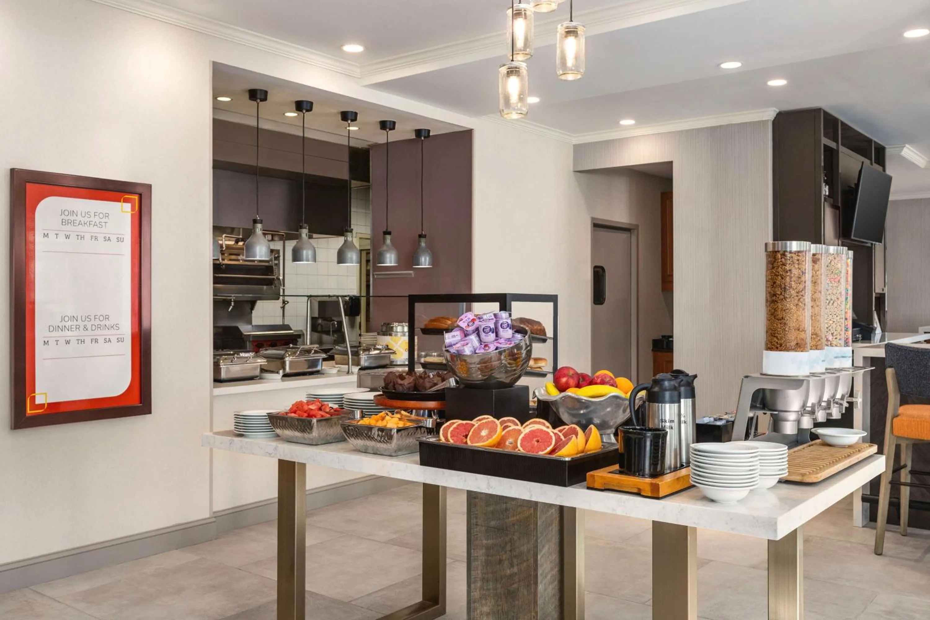 Breakfast in Hilton Garden Inn Palm Coast Town Center