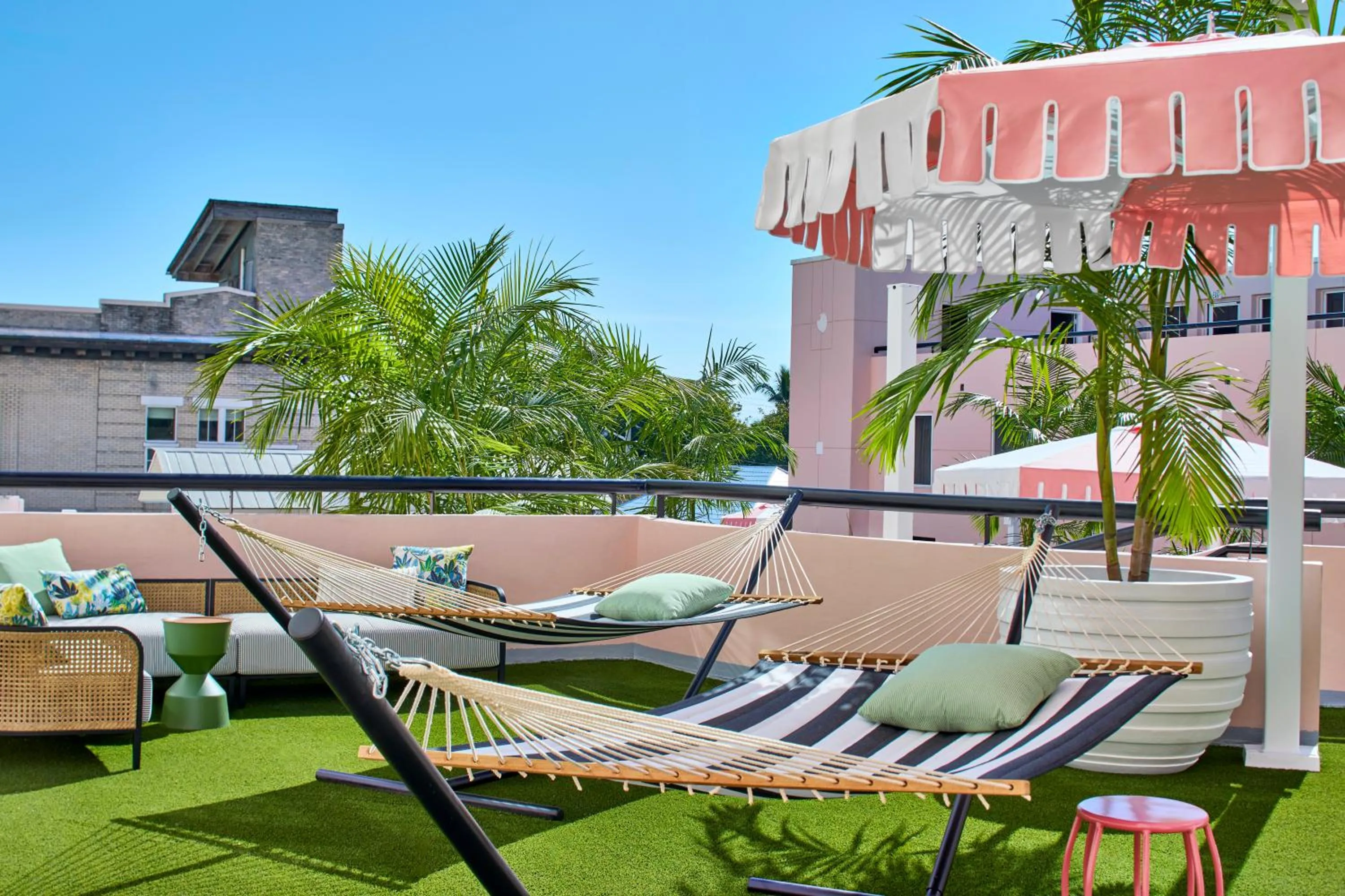 sunbed in La Concha Key West, Autograph Collection