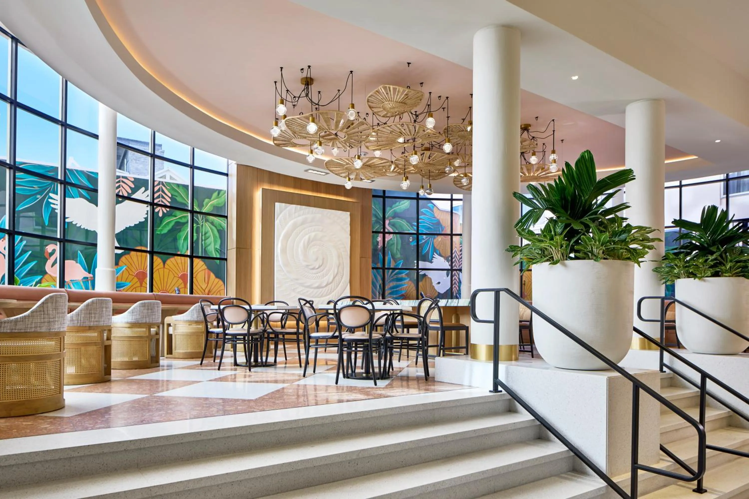 Restaurant/places to eat in La Concha Key West, Autograph Collection