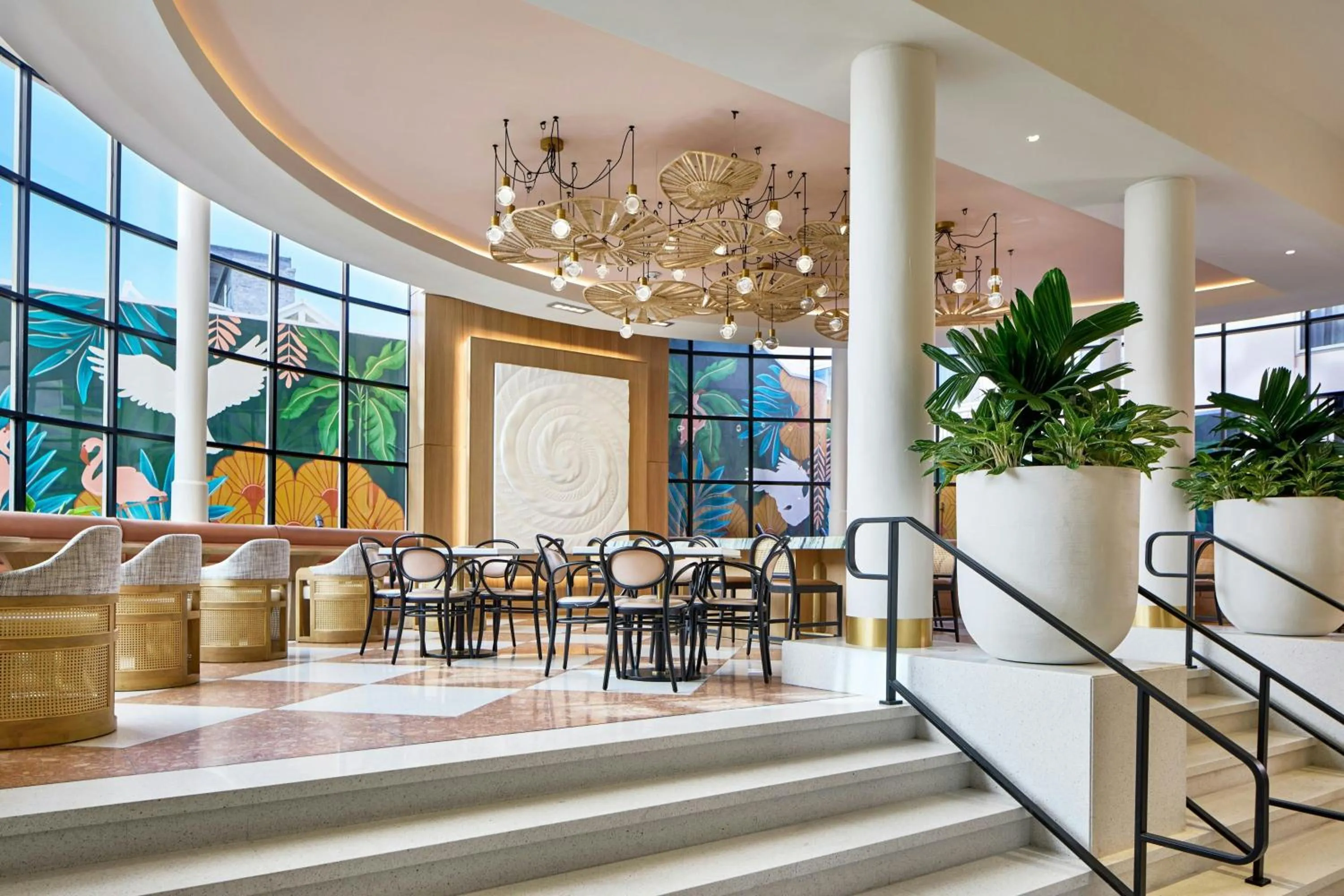 Restaurant/places to eat in La Concha Key West, Autograph Collection