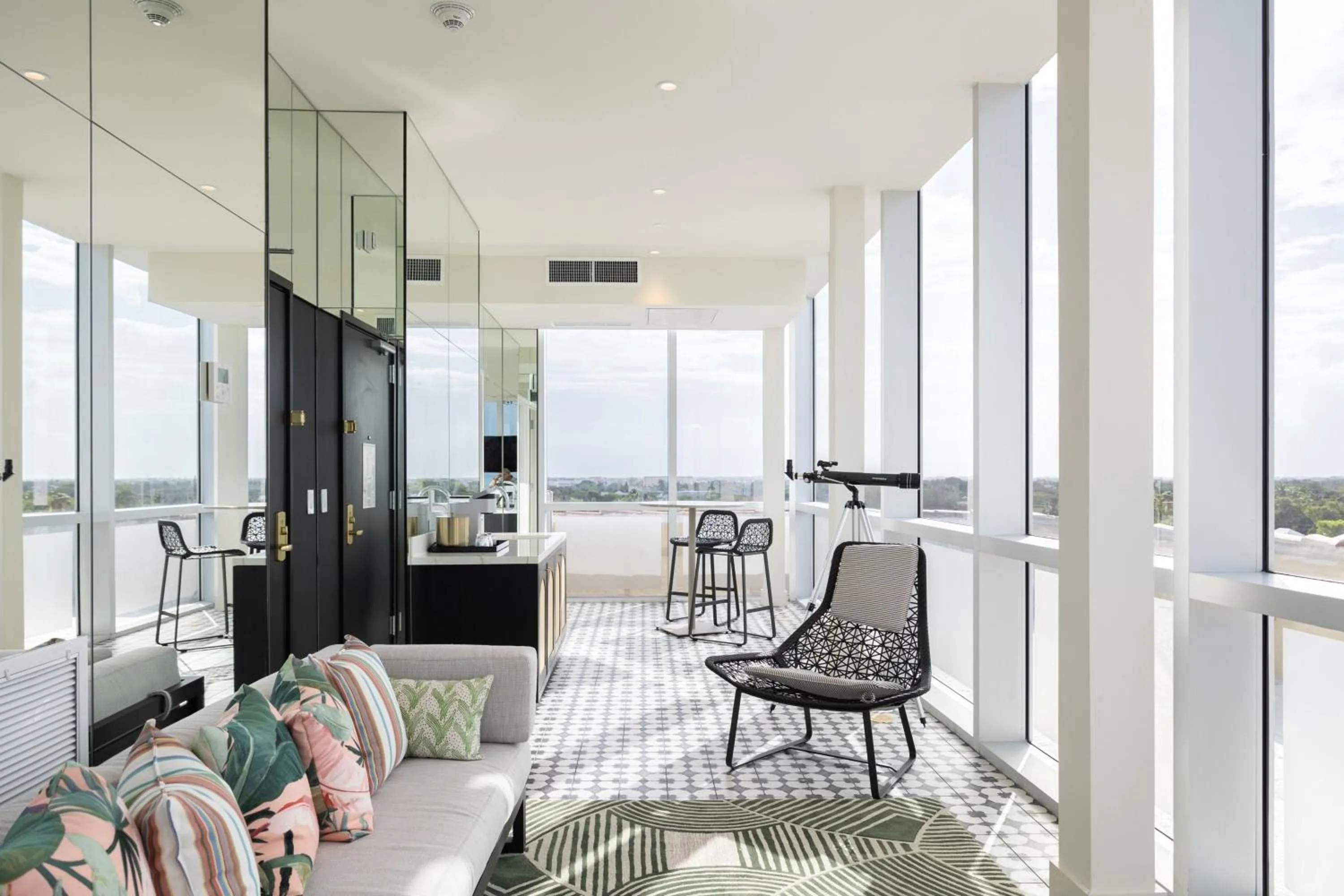 Photo of the whole room in La Concha Key West, Autograph Collection