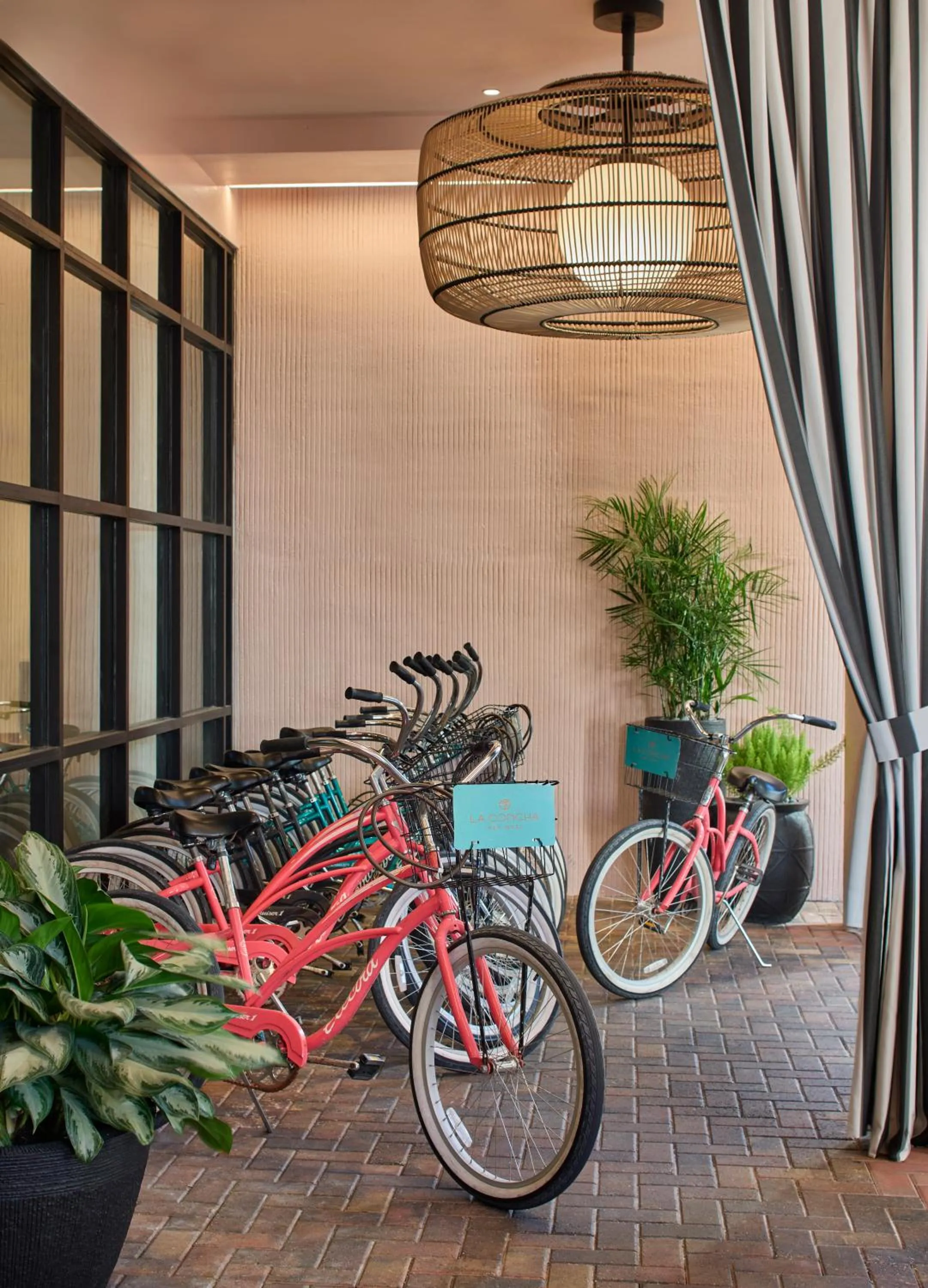 Cycling in La Concha Key West, Autograph Collection