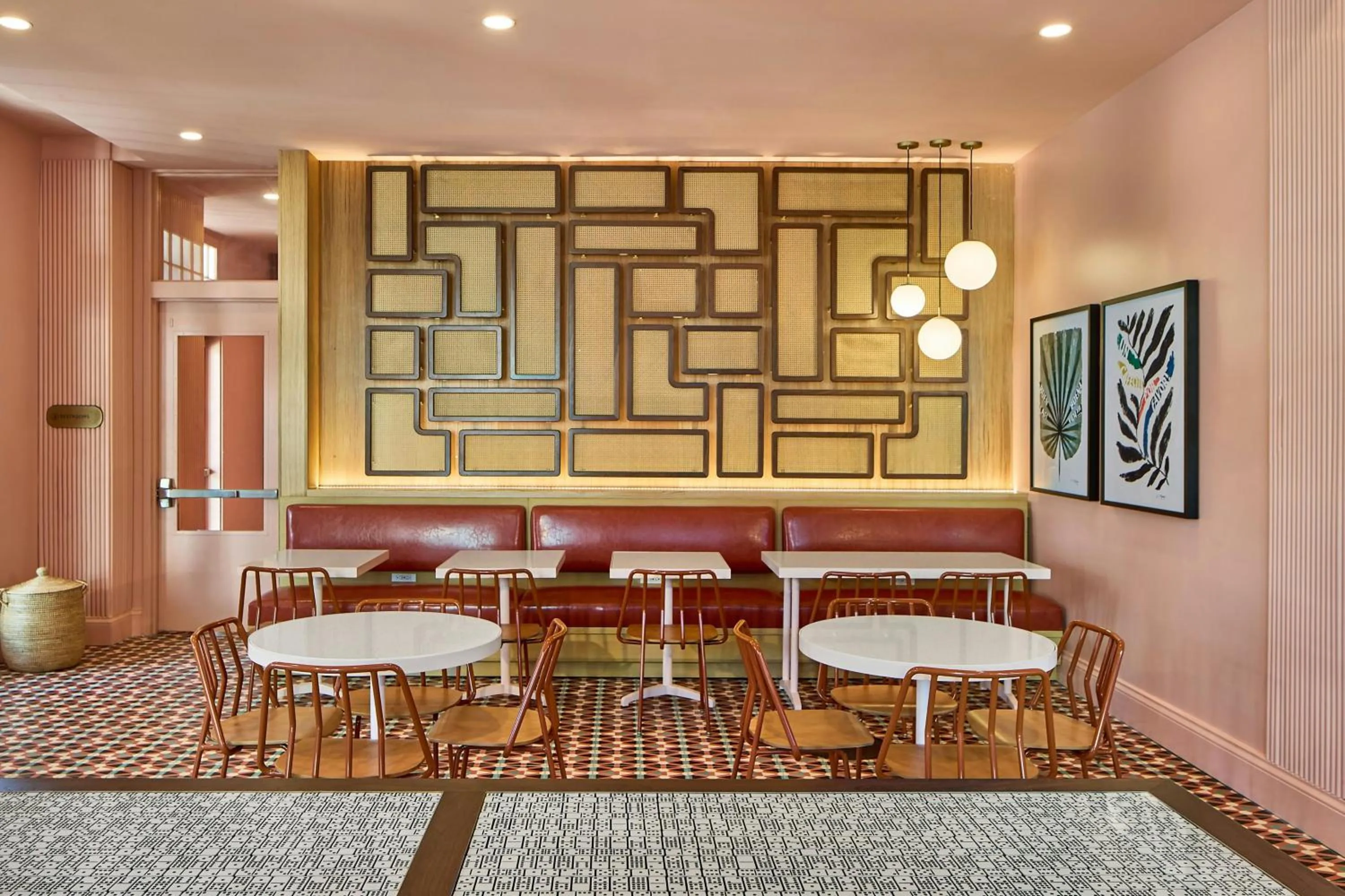 Restaurant/places to eat in La Concha Key West, Autograph Collection