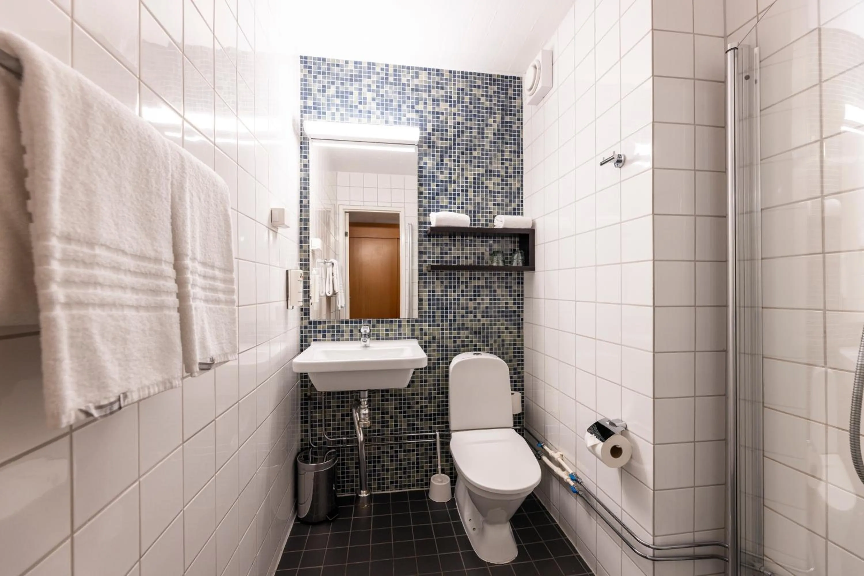 Toilet in Good Morning+ Malmö