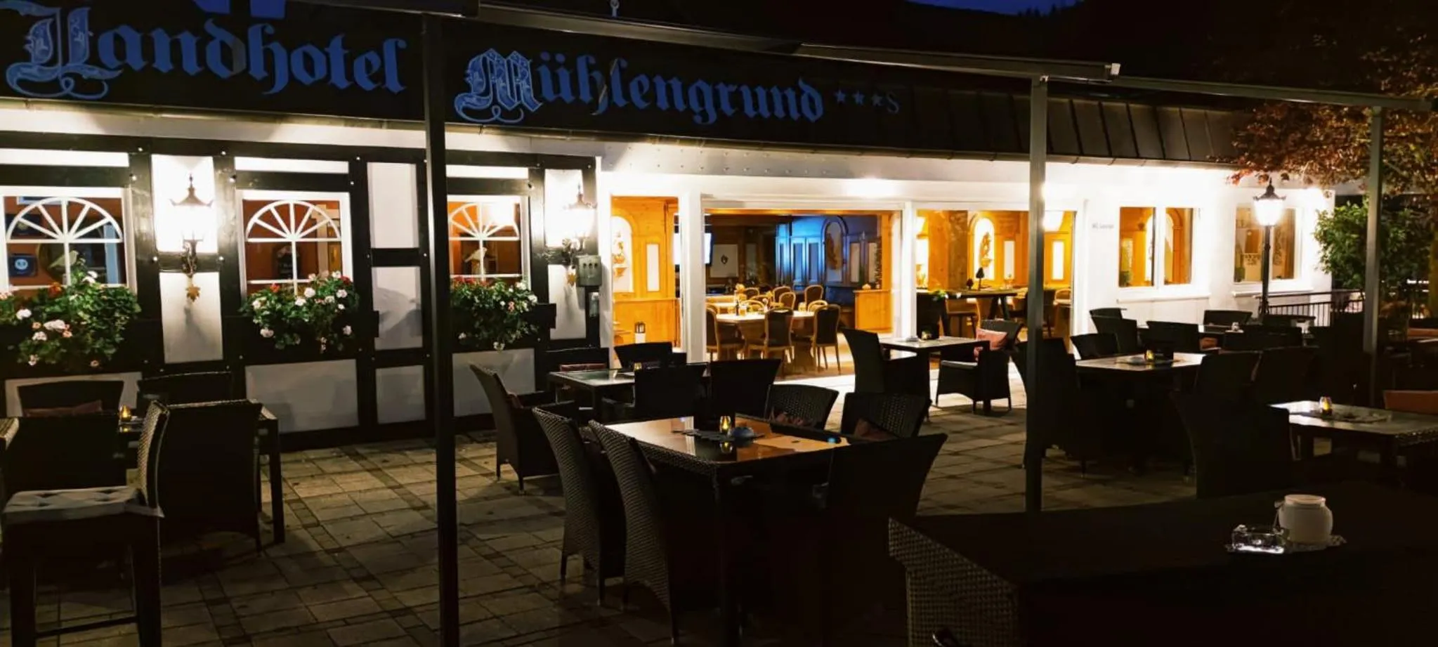 Restaurant/places to eat in Land-Hotel Mühlengrund