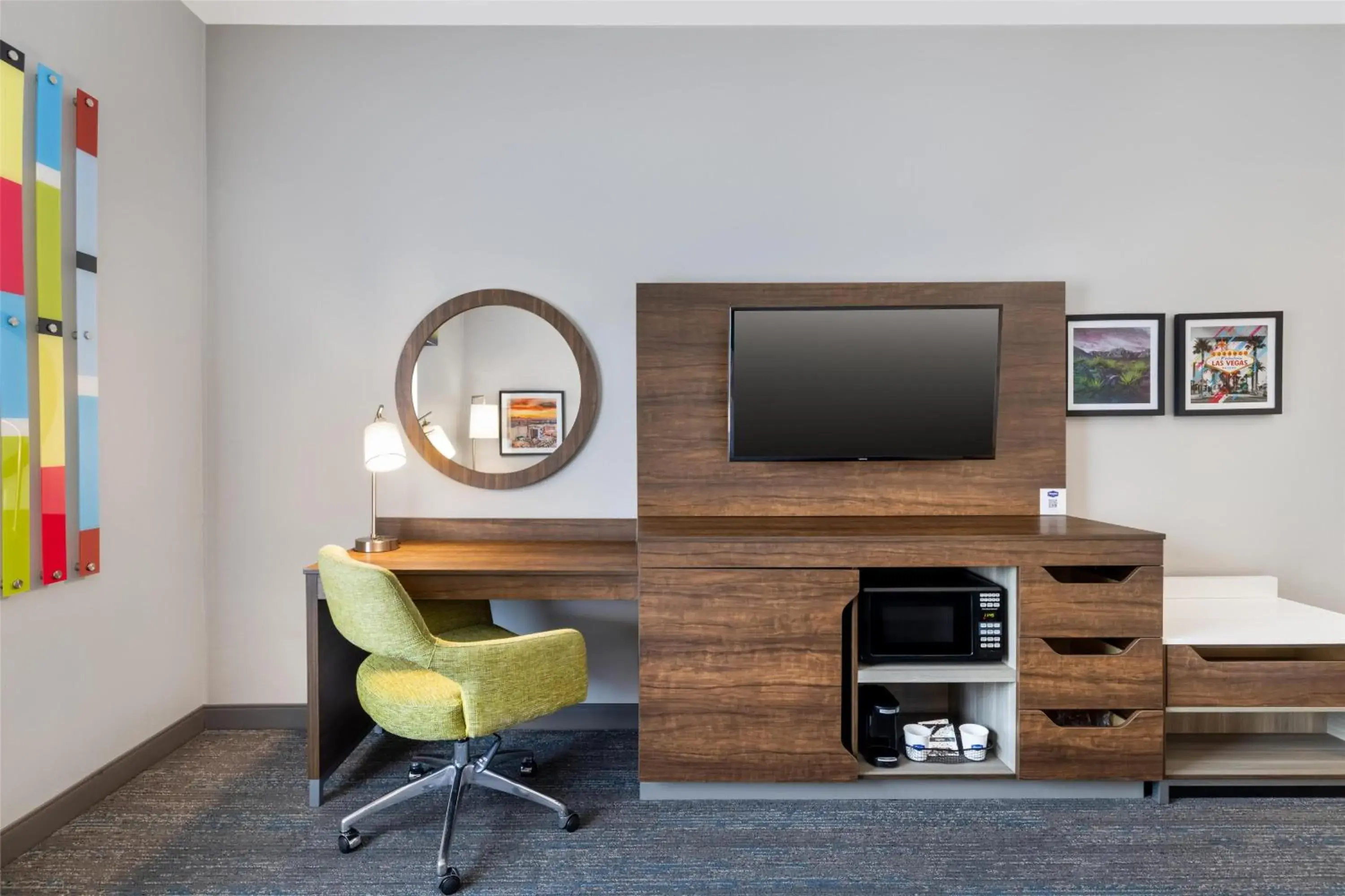 Bedroom in Hampton Inn Las Vegas/North Speedway Bedroom in Hampton Inn Las Vegas/North Speedway