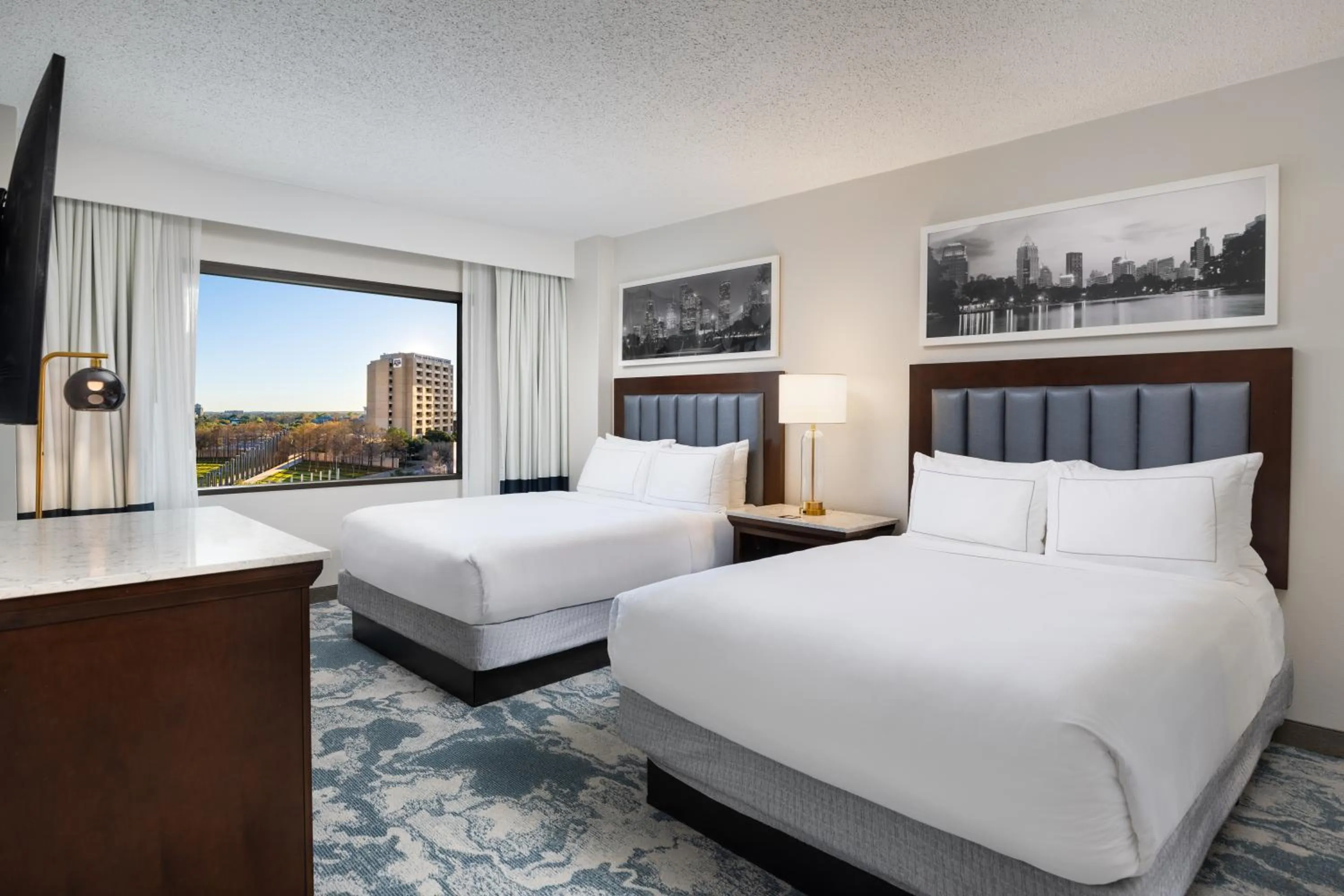 Bedroom, Bed in DoubleTree by Hilton Houston Medical Center Hotel & Suites