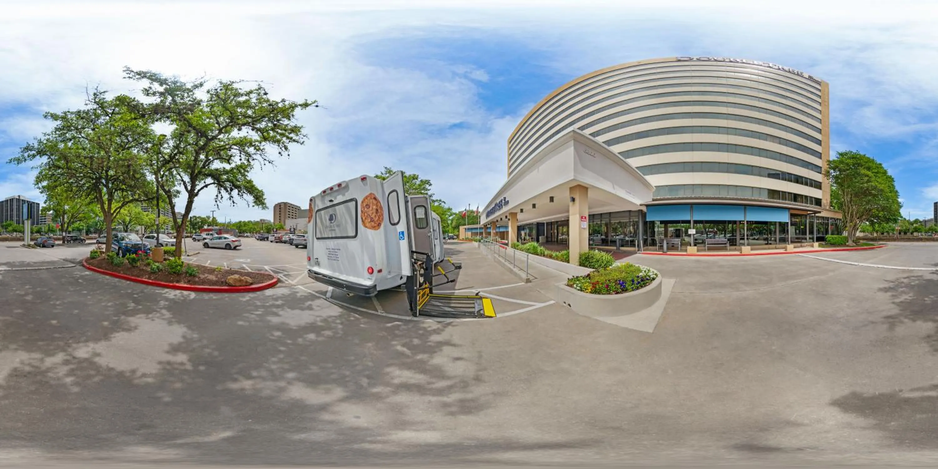 shuttle in DoubleTree by Hilton Houston Medical Center Hotel & Suites