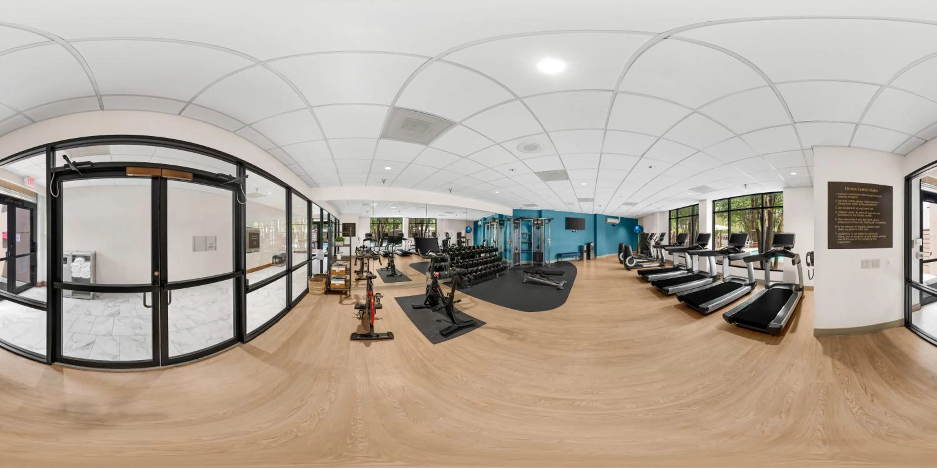 Fitness centre/facilities in DoubleTree by Hilton Houston Medical Center Hotel & Suites