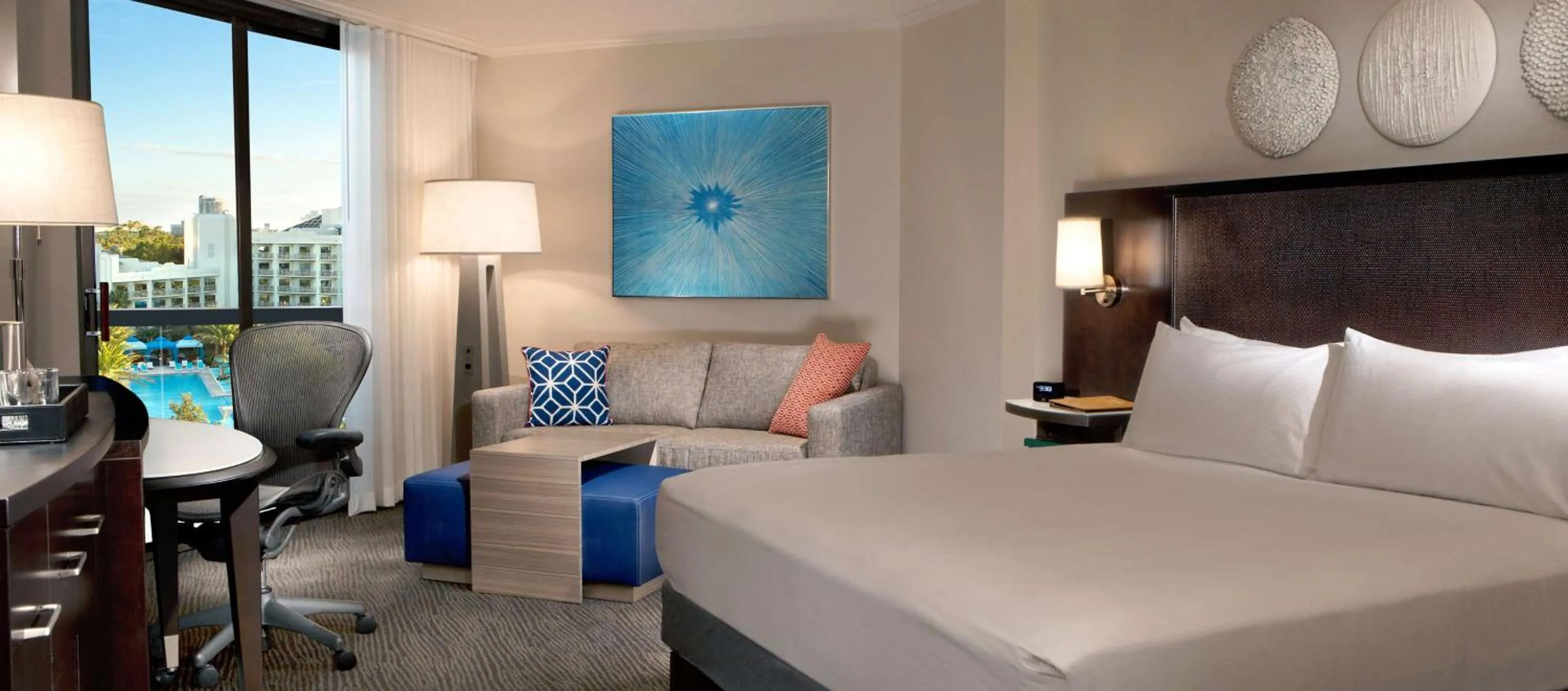 Bedroom, Bed in Hilton Orlando Buena Vista Palace - Disney Springs Area