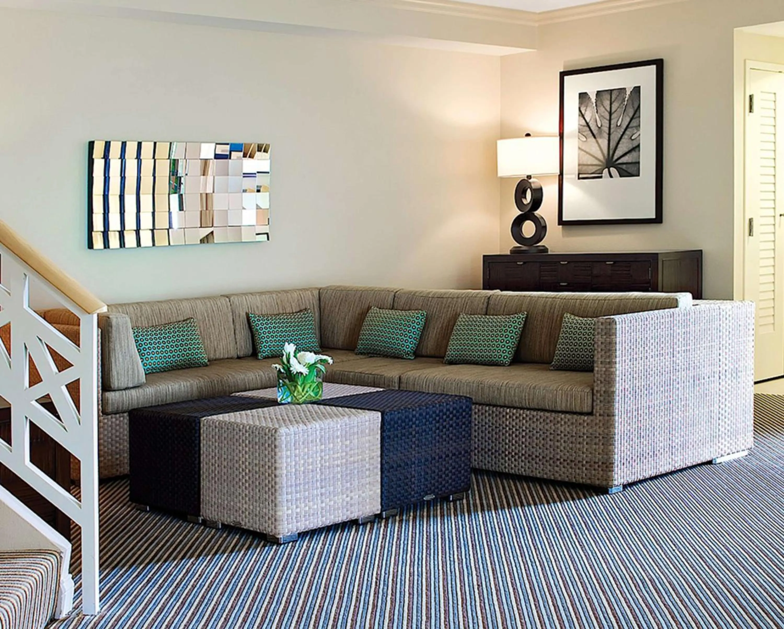 Living room in Hilton Orlando Buena Vista Palace - Disney Springs Area