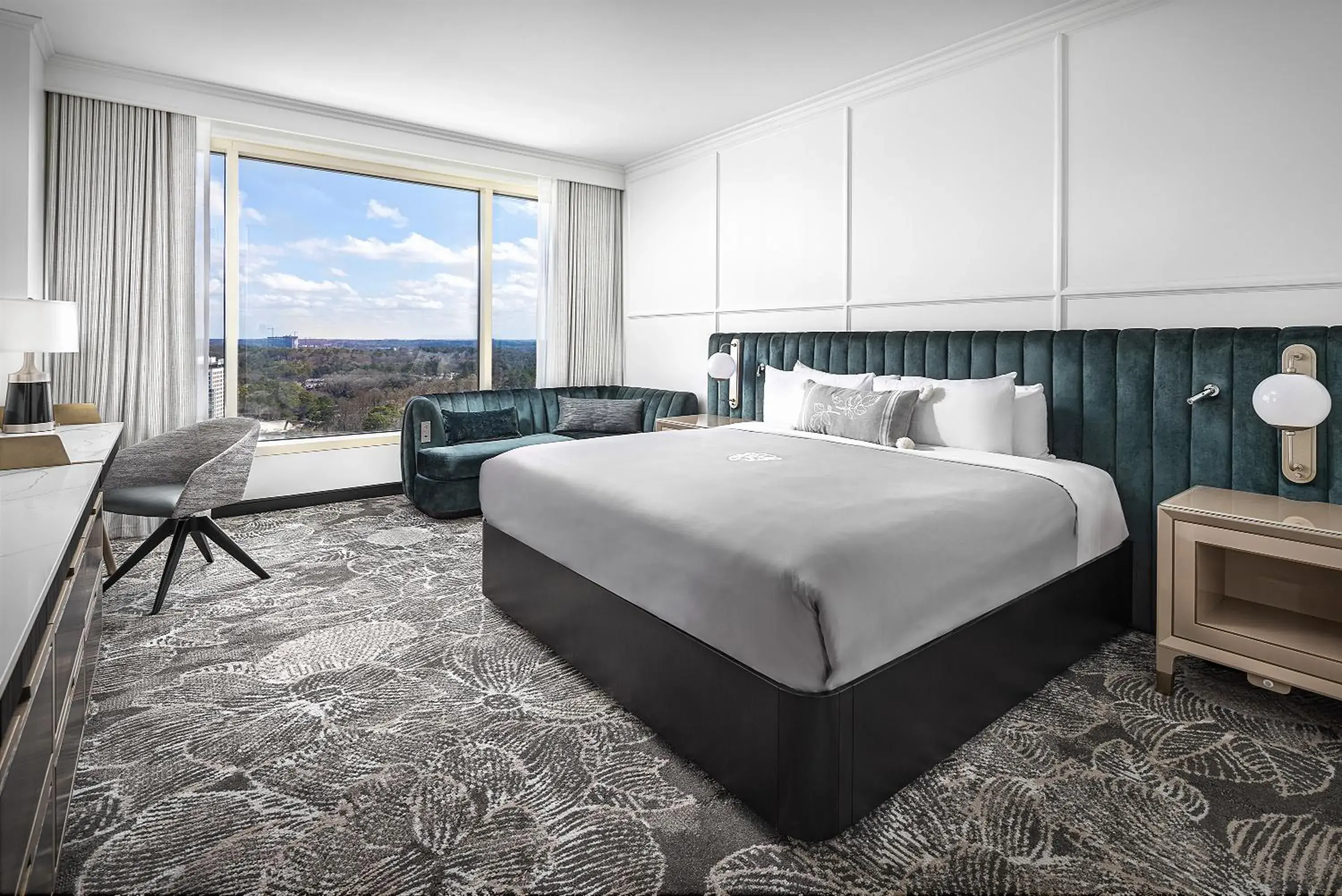 Bedroom, Bed in InterContinental Buckhead Atlanta by IHG Bedroom, Bed in InterContinental Buckhead Atlanta by IHG
