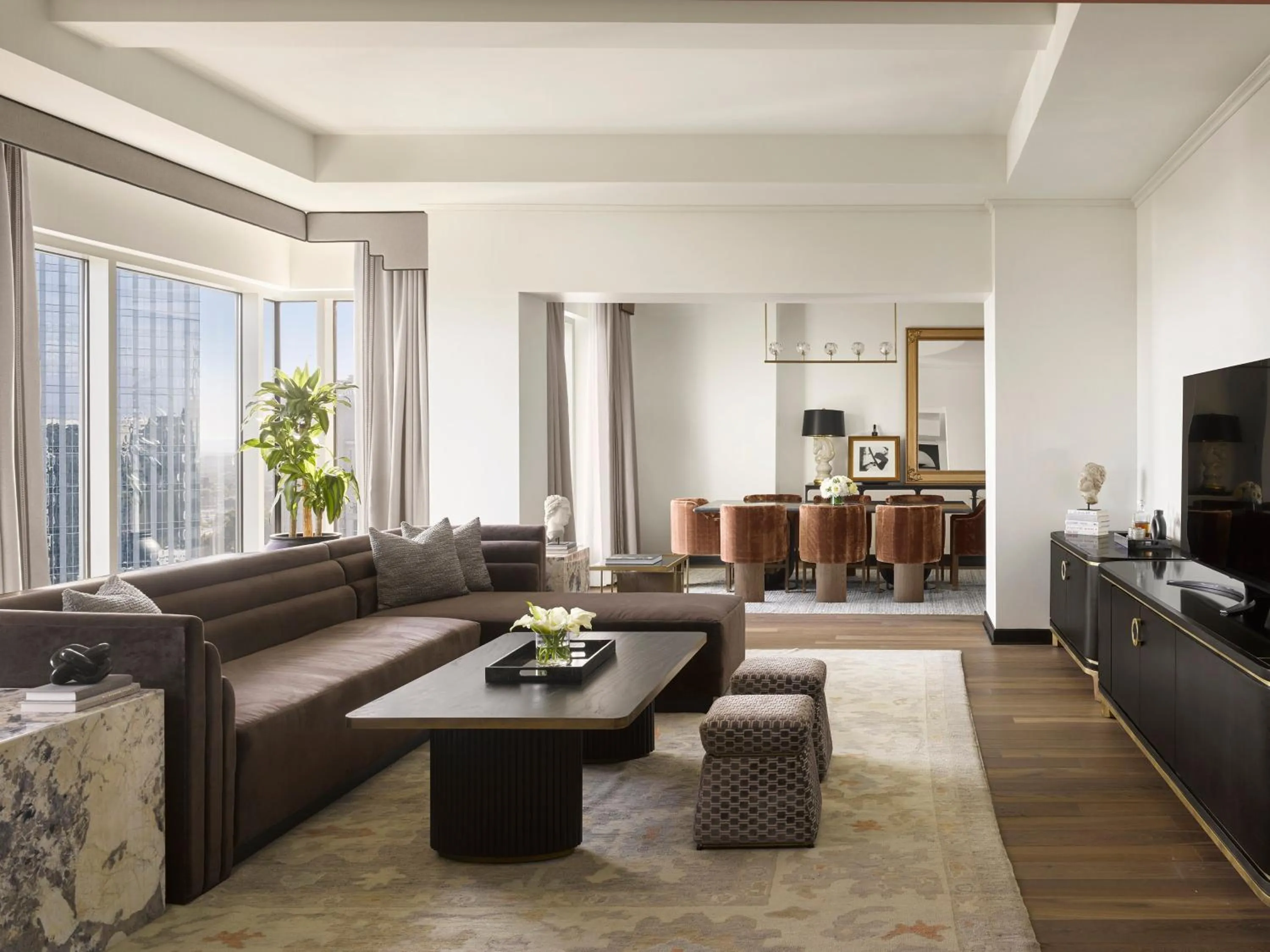 Photo of the whole room in InterContinental Buckhead Atlanta by IHG