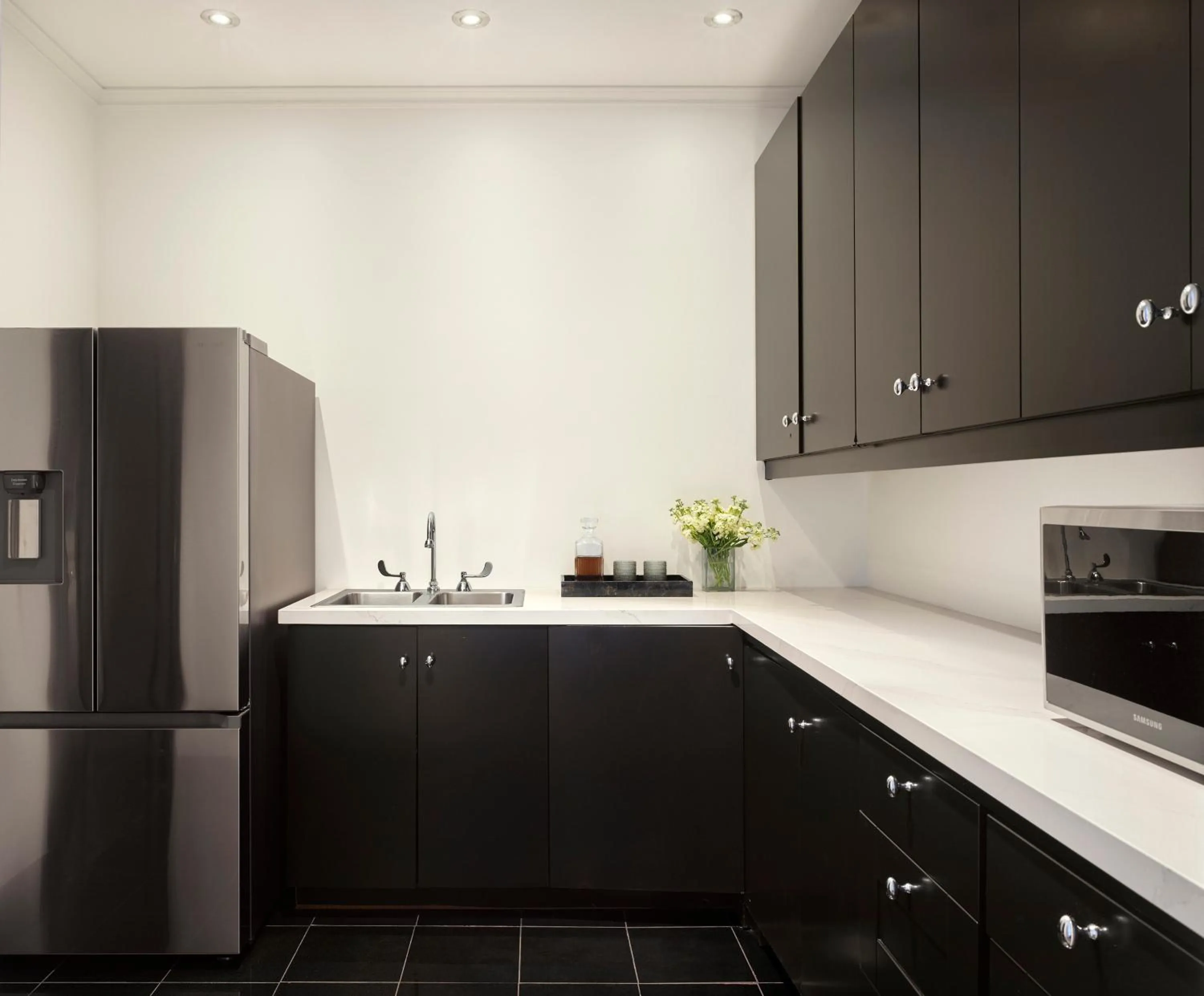 Photo of the whole room in InterContinental Buckhead Atlanta by IHG