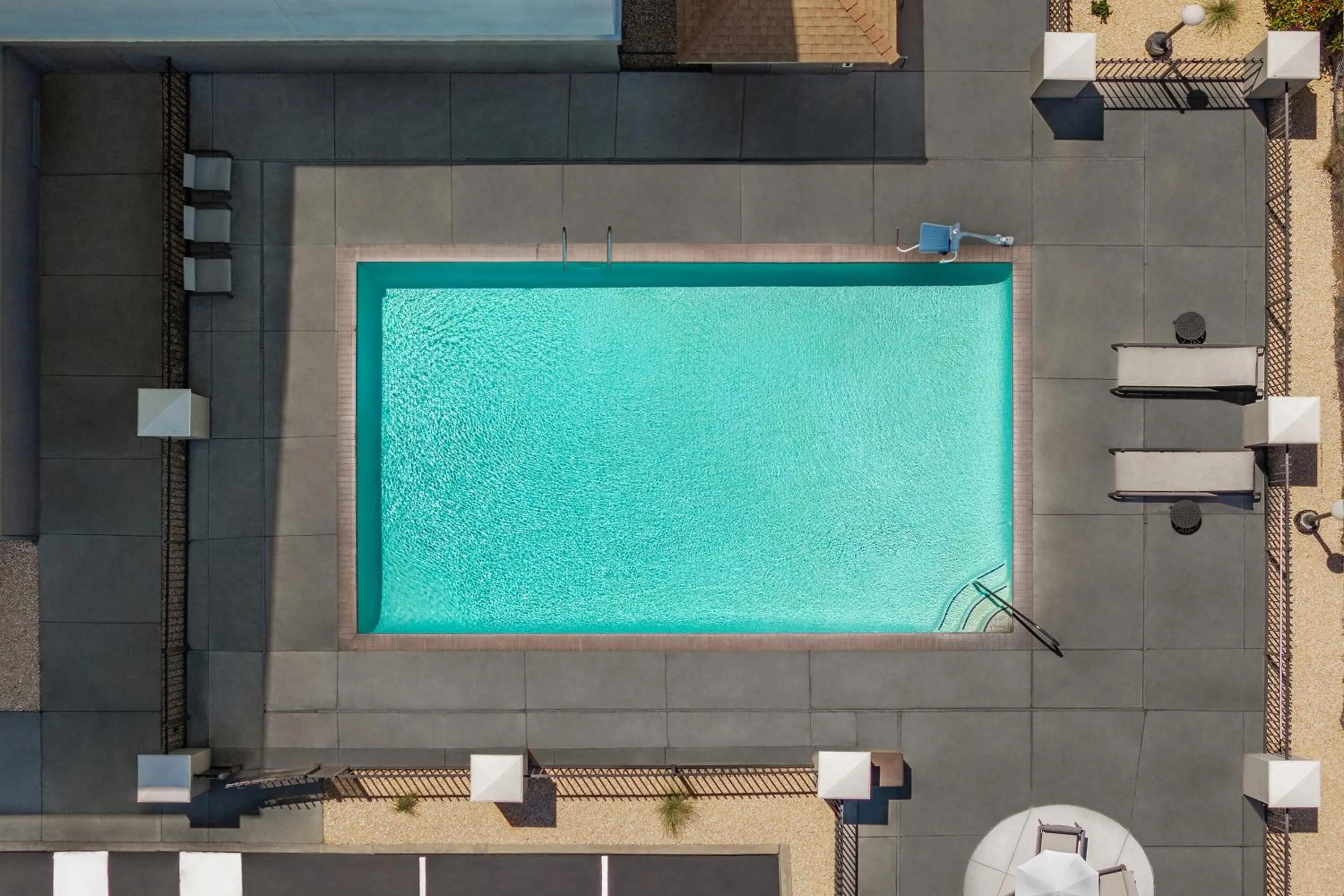 Swimming pool in Holiday Inn Express Fresno River Park Highway 41 by IHG