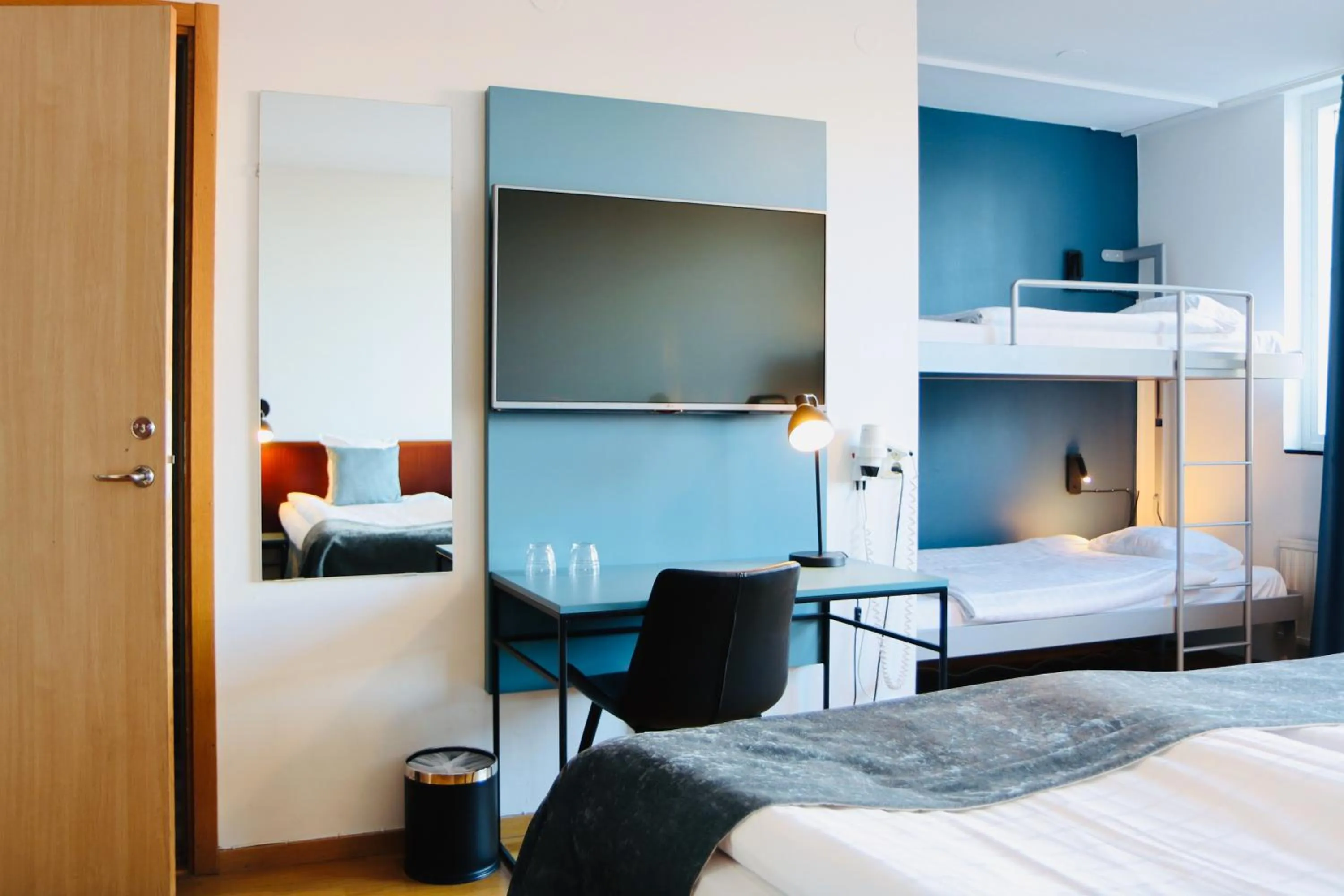 bunk bed, Bed in First Hotel Jörgen Kock