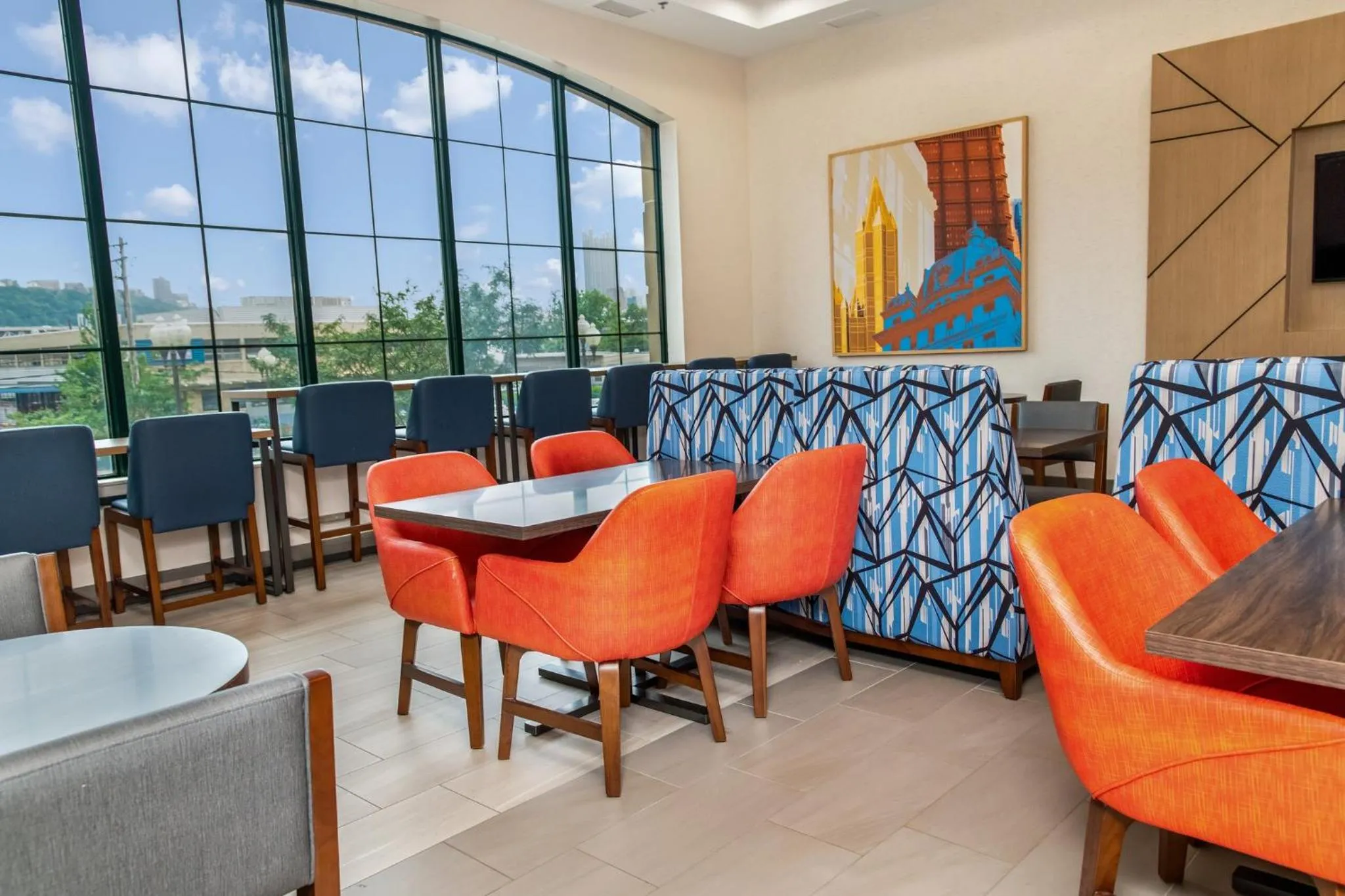 Breakfast in Holiday Inn Express Hotel & Suites Pittsburgh-South Side by IHG