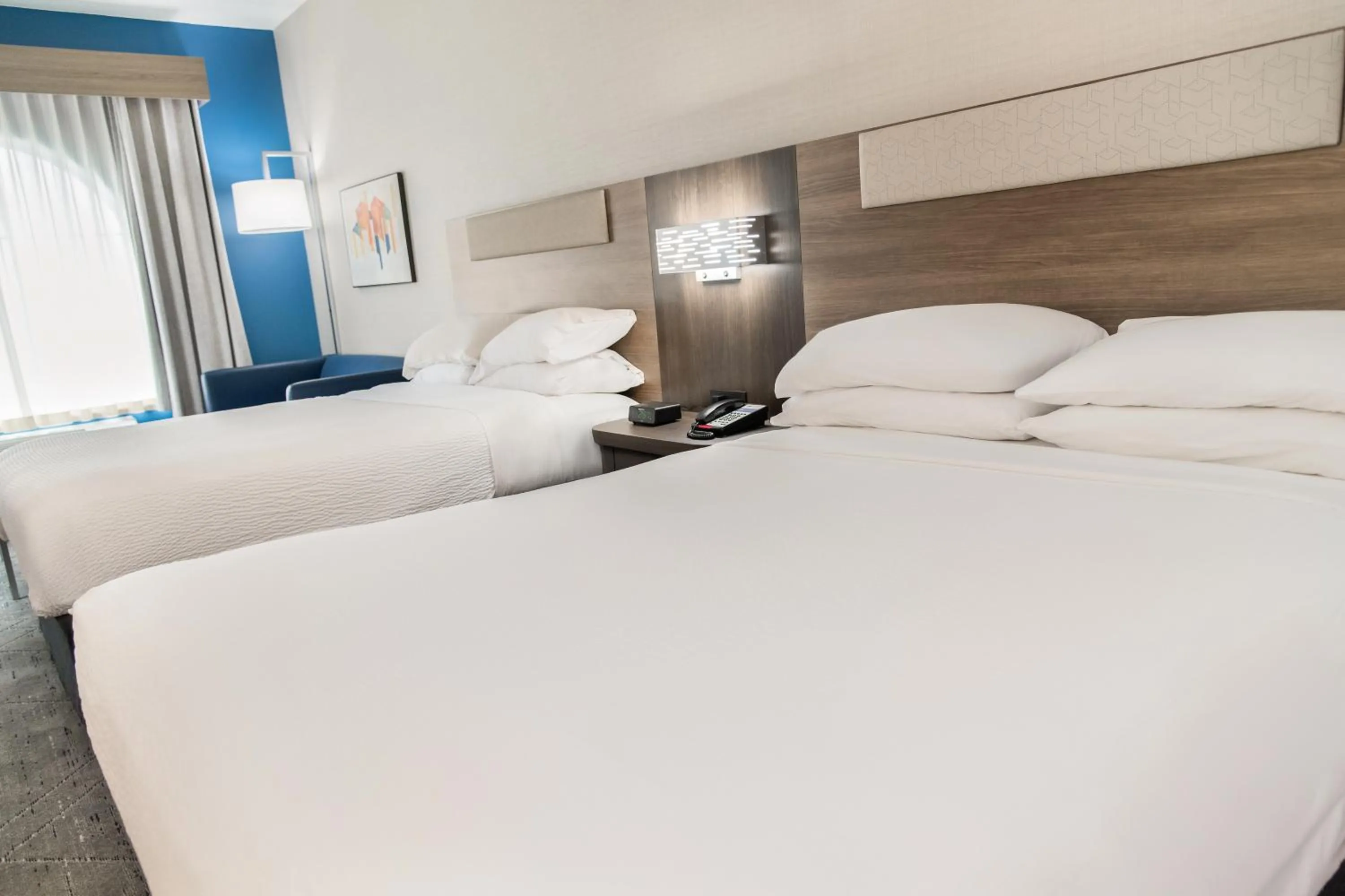 Bed in Holiday Inn Express Hotel & Suites Pittsburgh-South Side by IHG