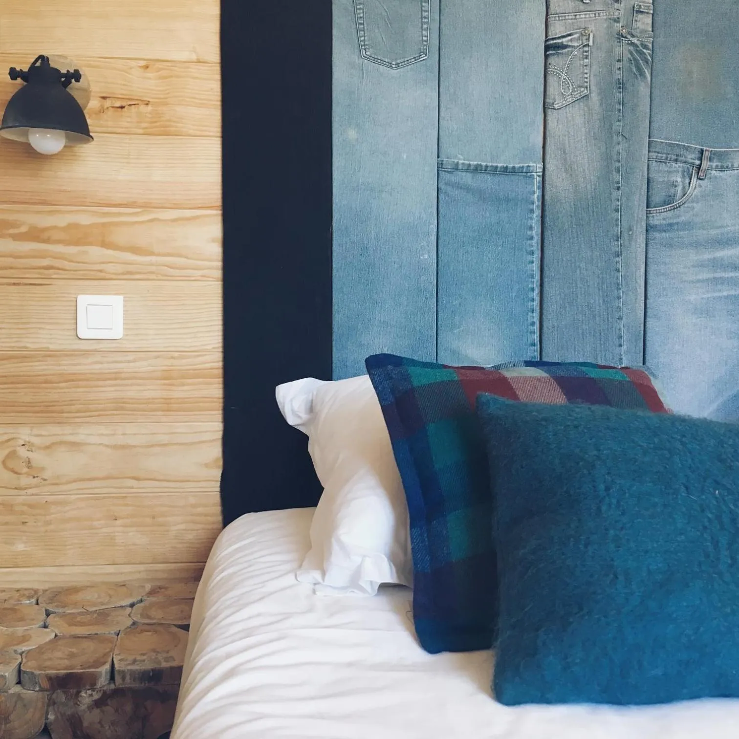 Bed in La Marine de Loire Hôtel & Spa