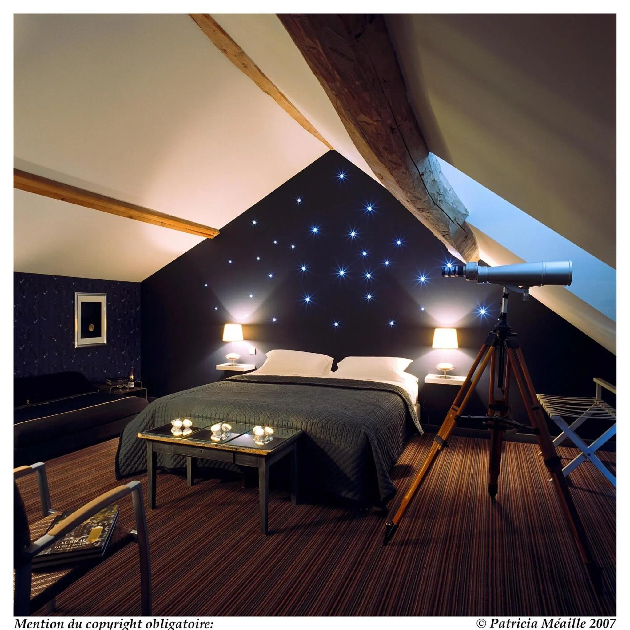 Bed in La Marine de Loire Hôtel & Spa