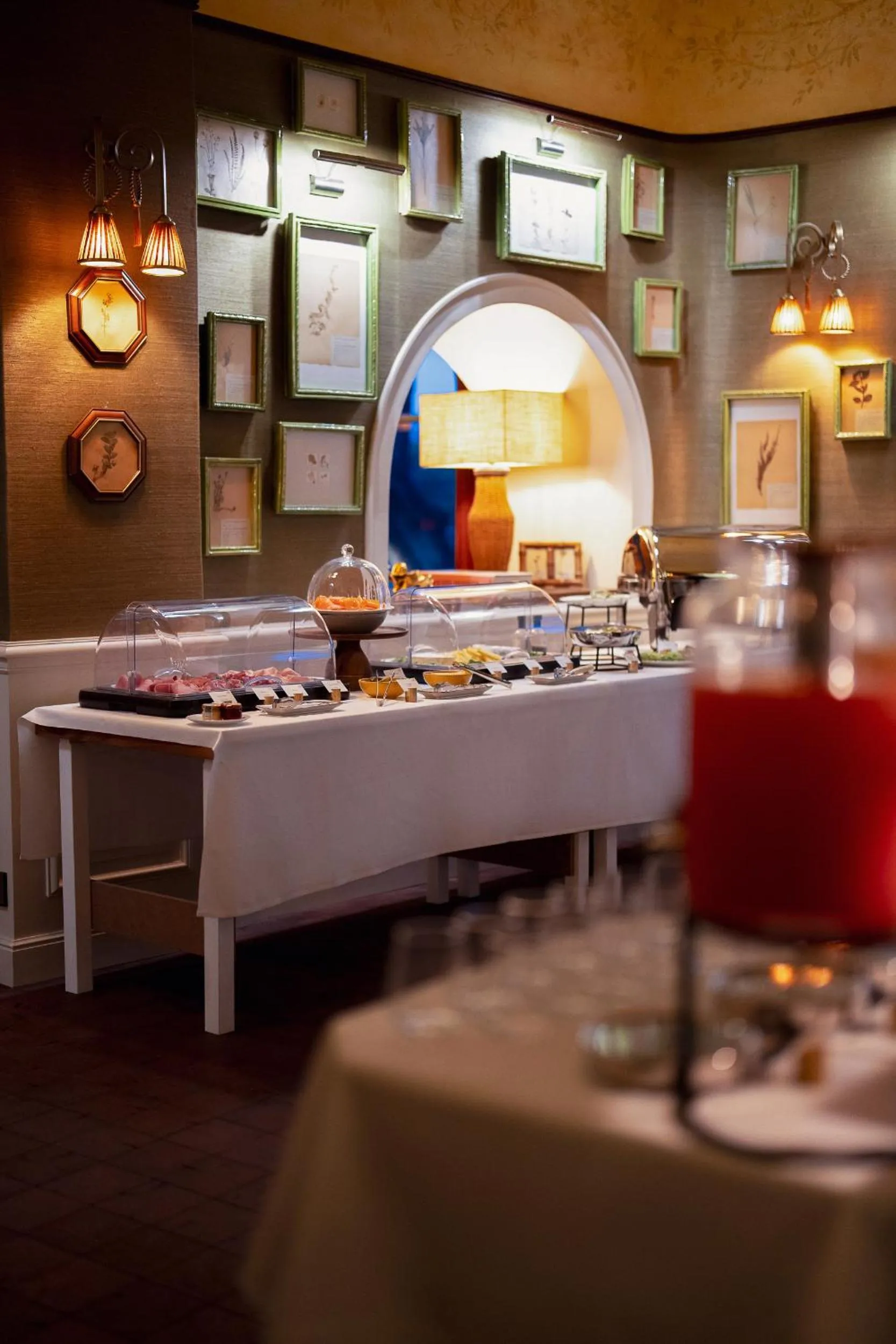 Buffet breakfast in Le Mas Candille