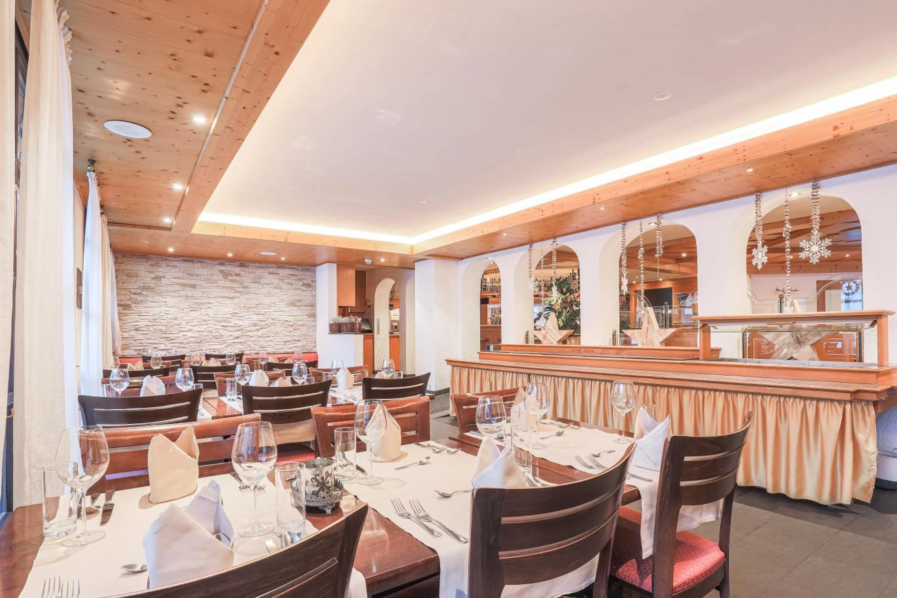 Restaurant/places to eat in Hotel Alpin Superior