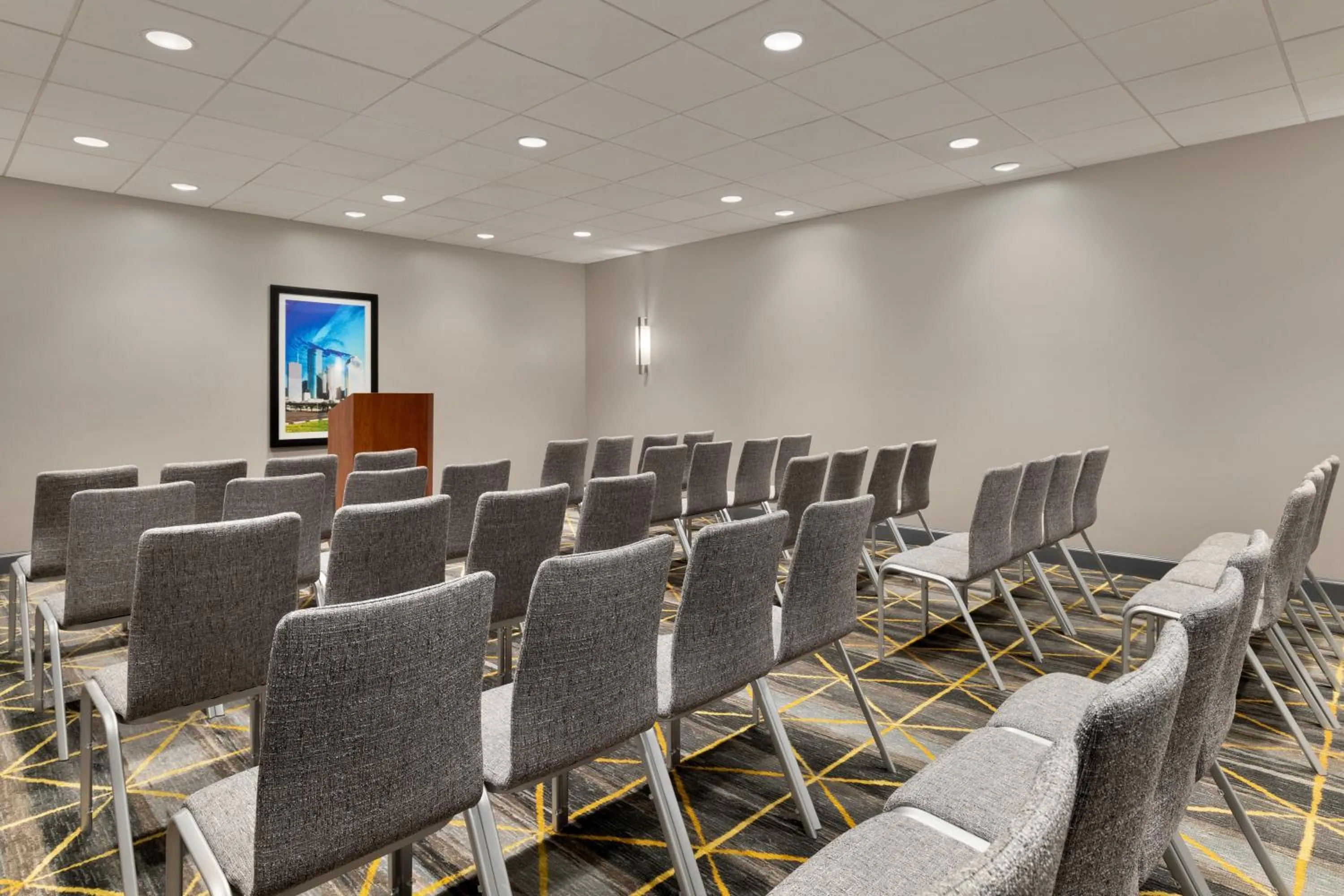 Meeting/conference room in Holiday Inn Houston Intercontinental Airport by IHG