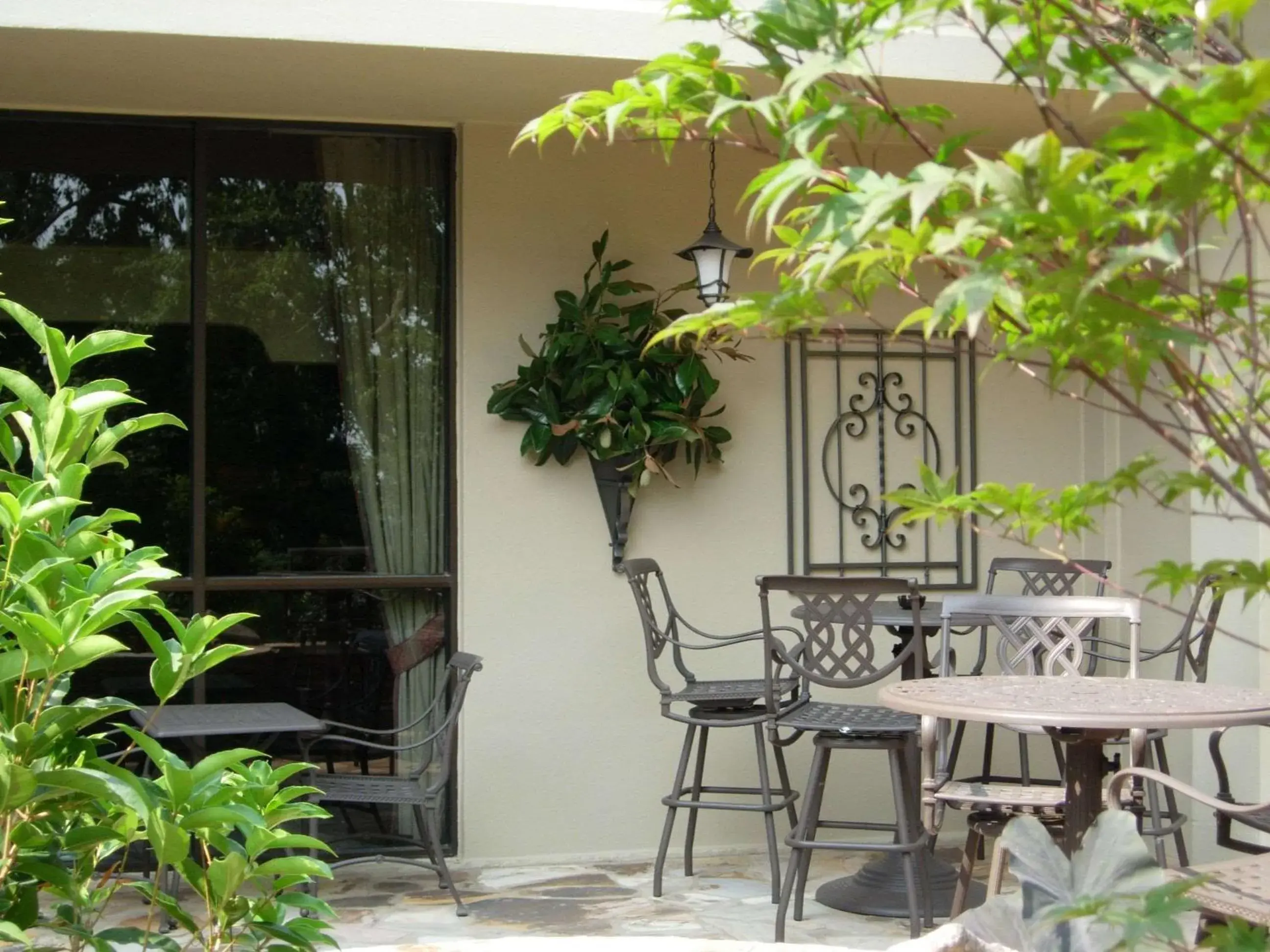 Property building in Sonesta Atlanta Airport North Property building in Sonesta Atlanta Airport North