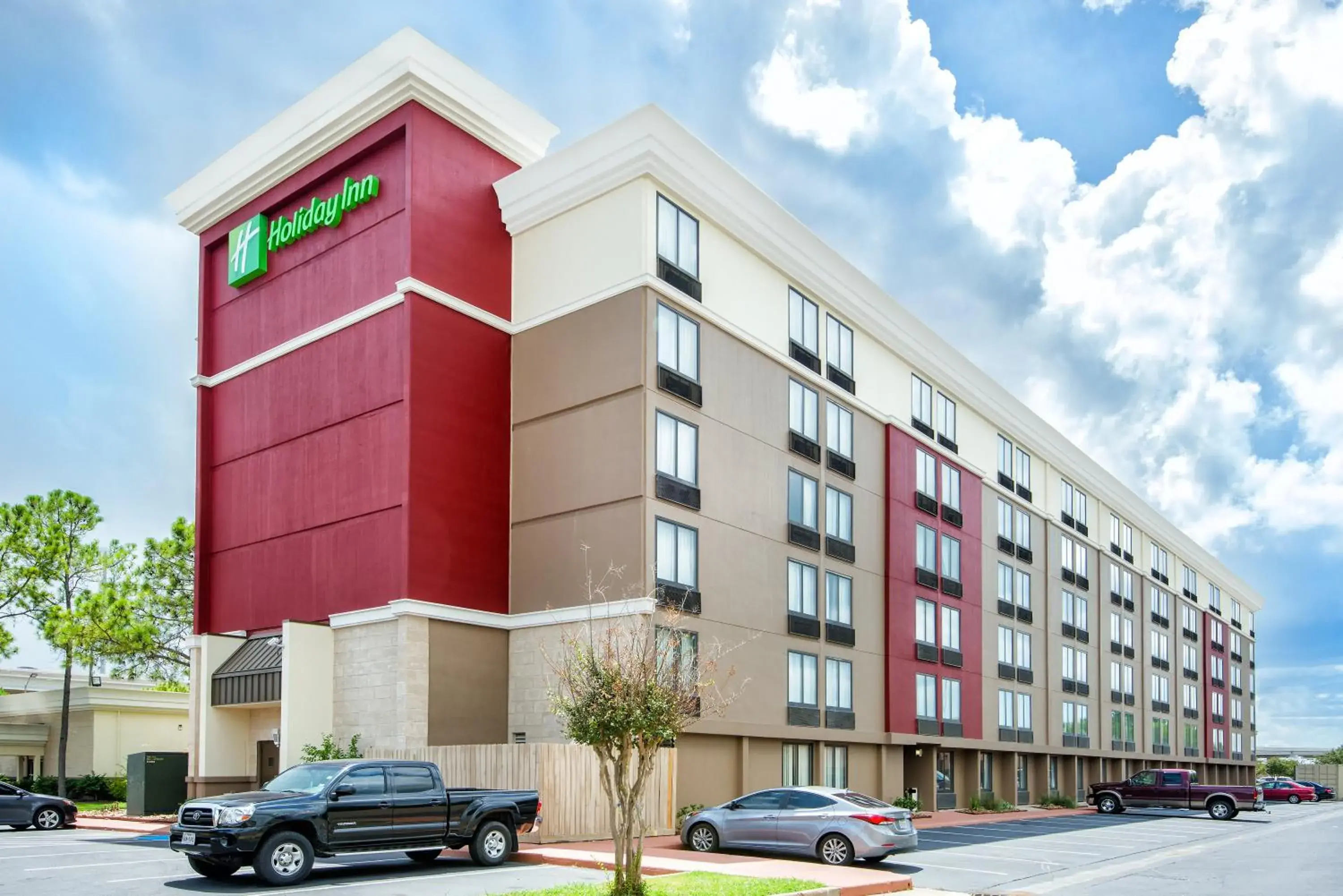 Property building in Holiday Inn Houston SW-Near Sugar Land, an IHG Hotel Property building in Holiday Inn Houston SW-Near Sugar Land, an IHG Hotel