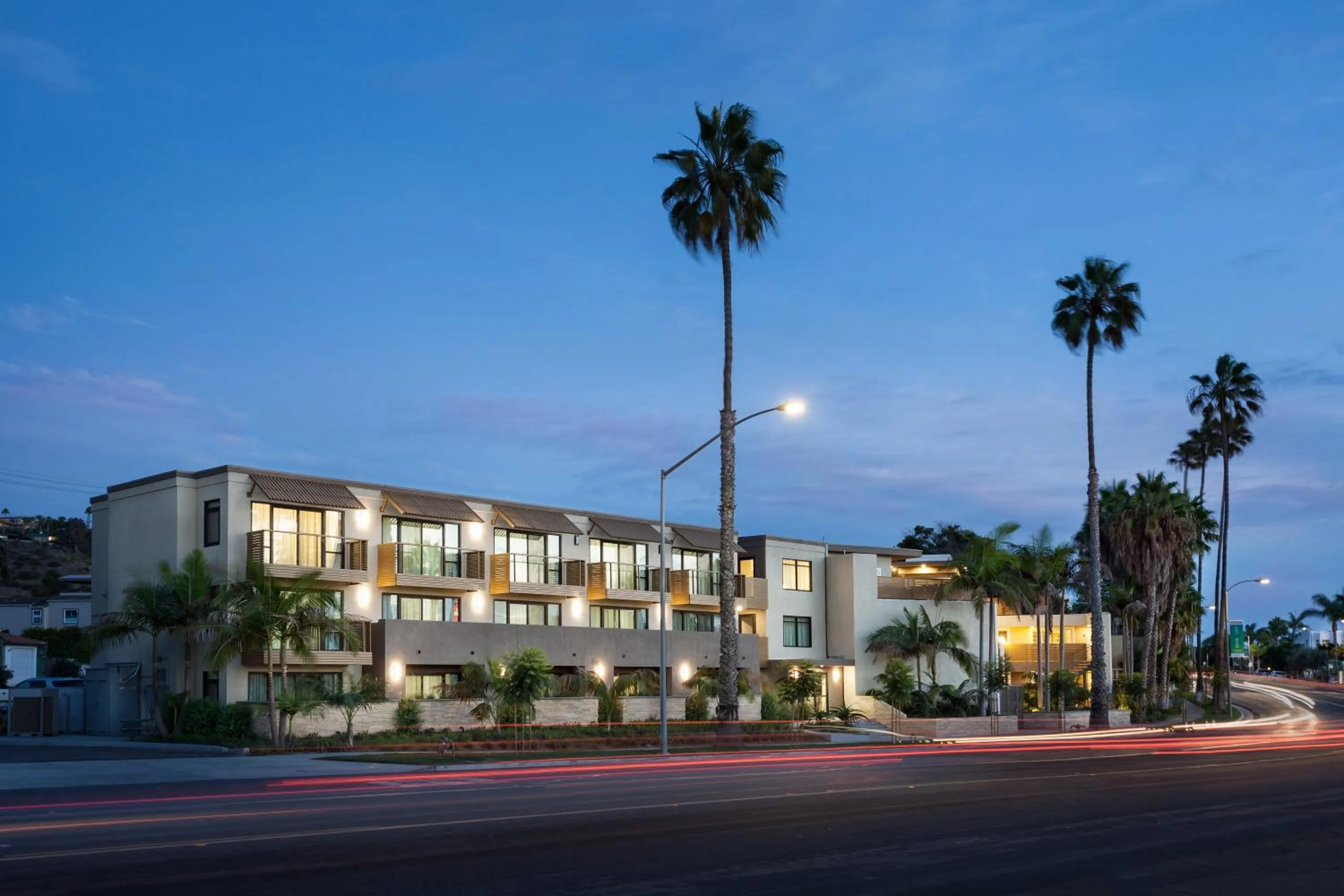 Property building in Holiday Inn Express and Suites La Jolla - Windansea Beach, and IHG Hotel