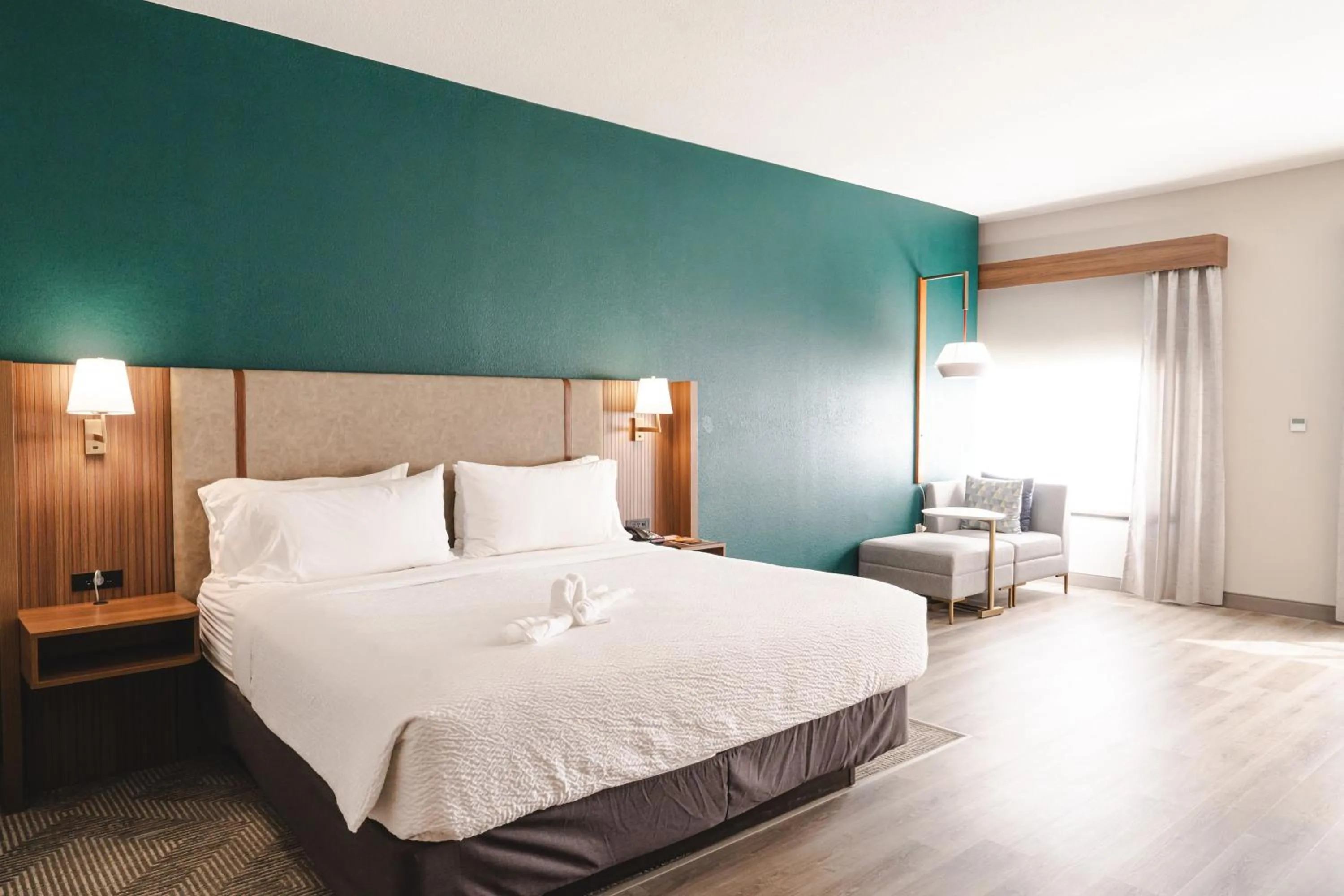 Bed in Holiday Inn Hou Energy Corridor Eldridge by IHG