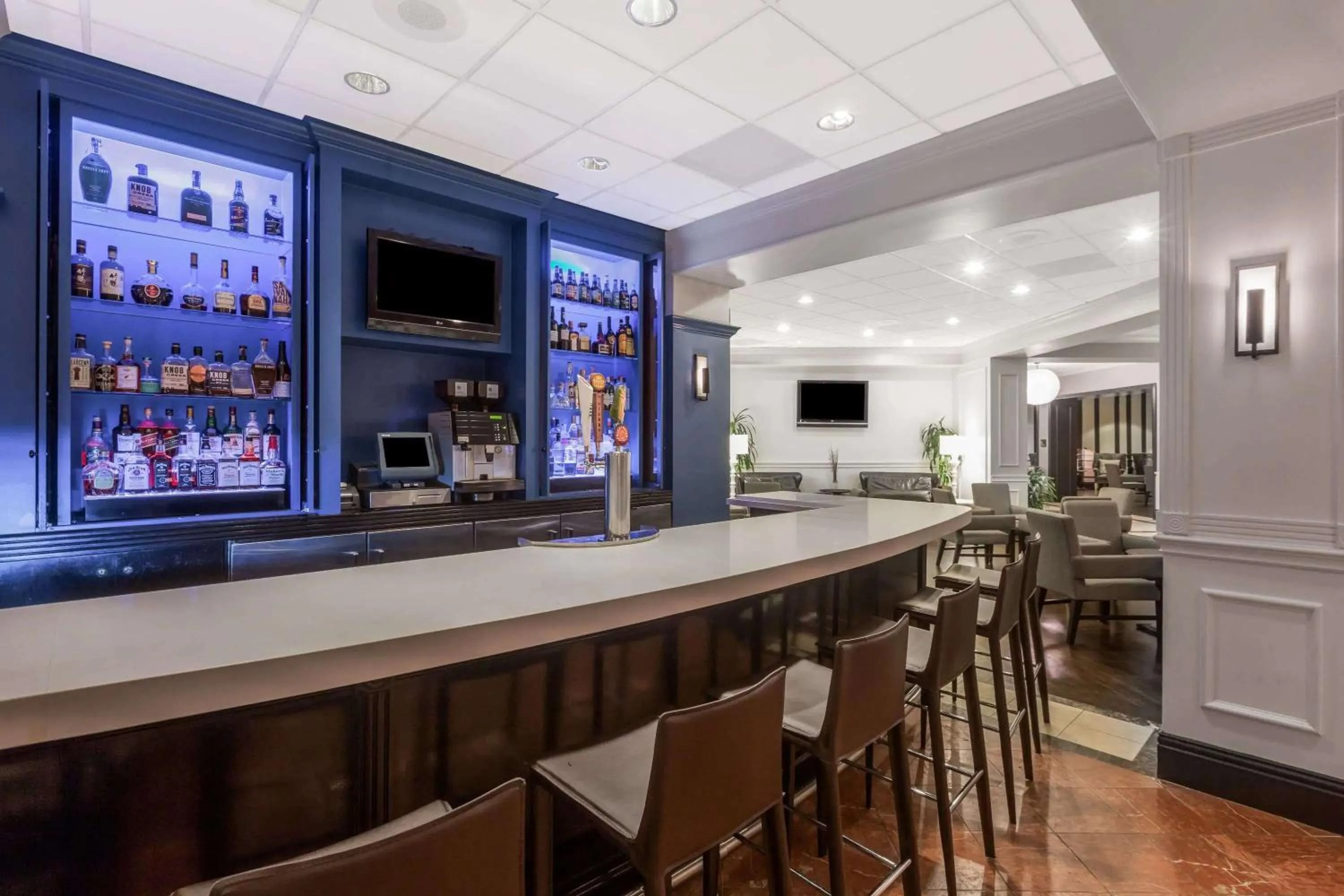 Lounge or bar in Sonesta Atlanta Northwest Galleria - Marietta