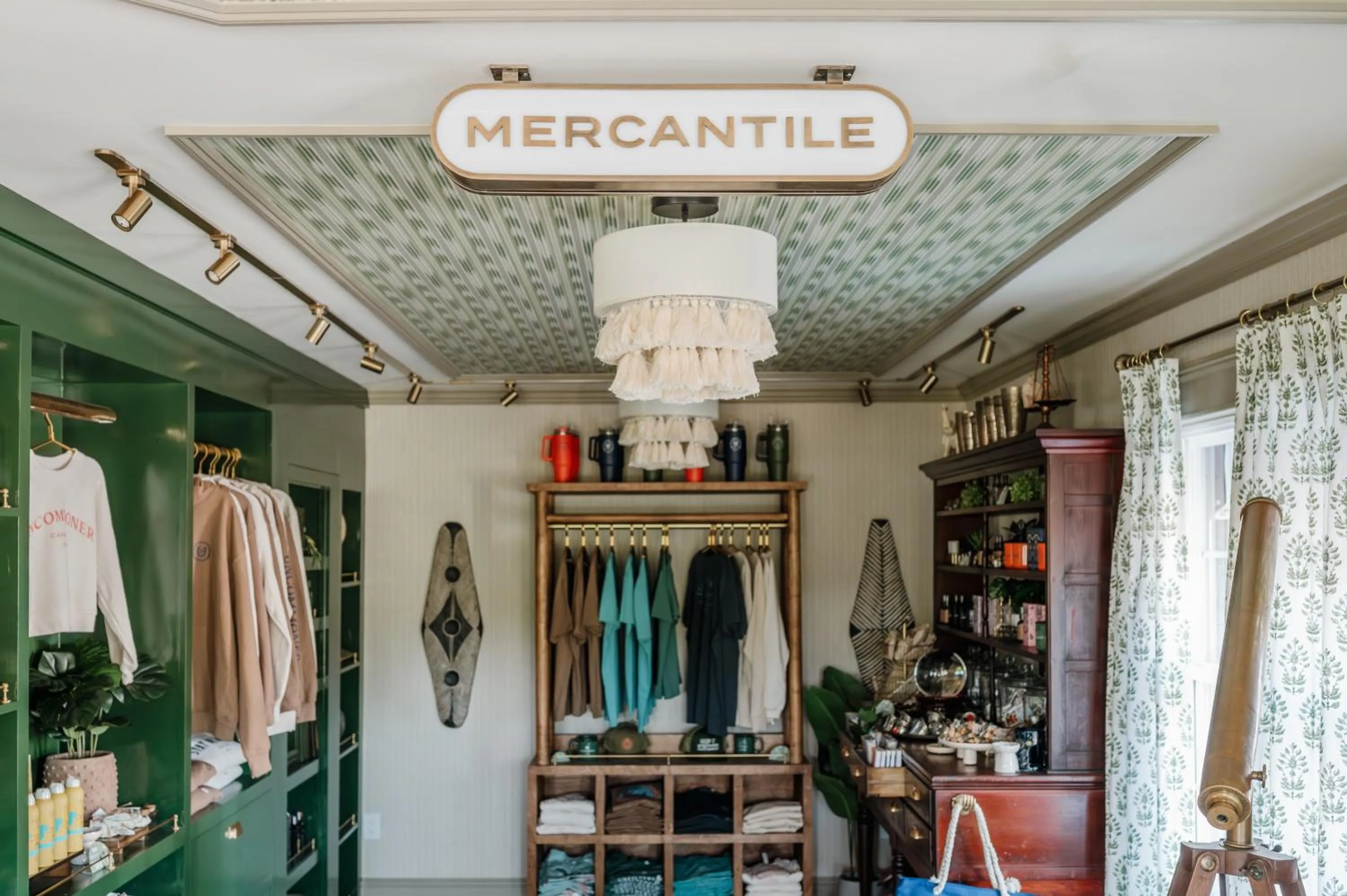 Lobby or reception in UNCOMMONER HOTEL by Reverie Boutique Collection